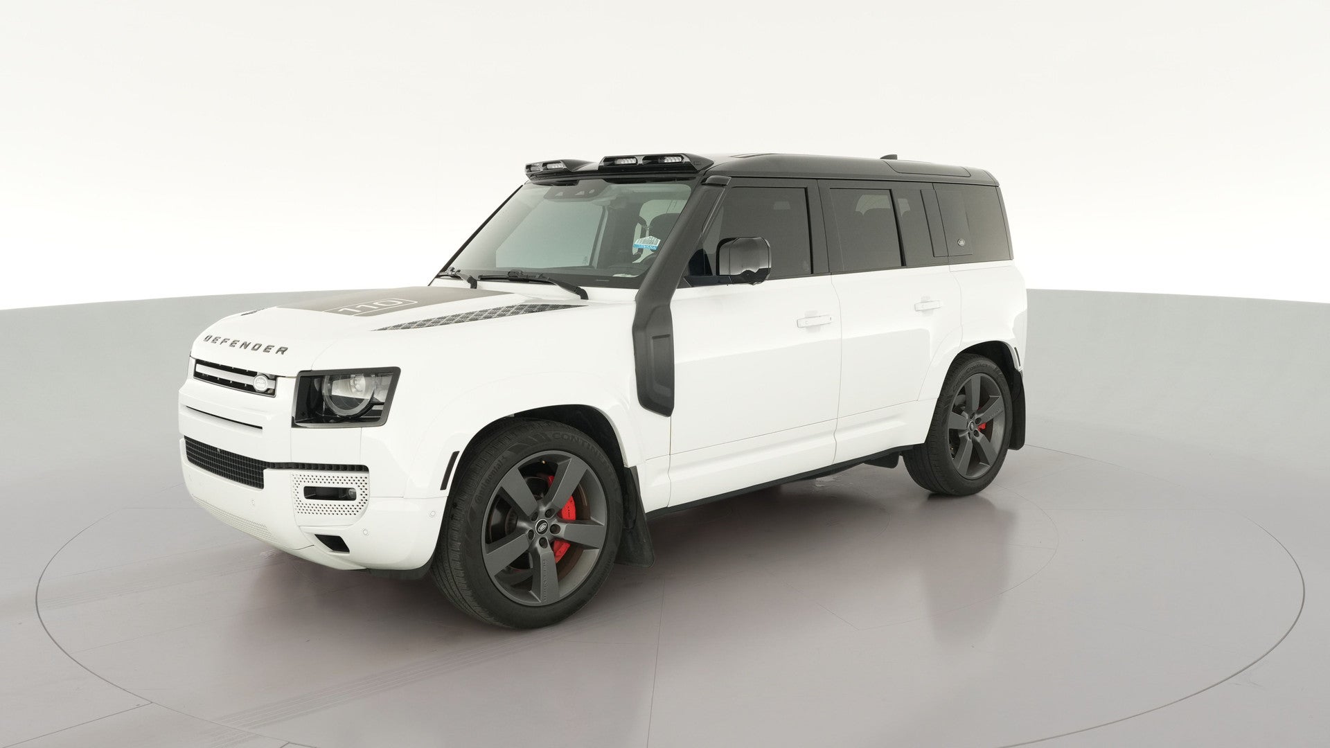 2020 Land Rover Defender 110 vehicle photo