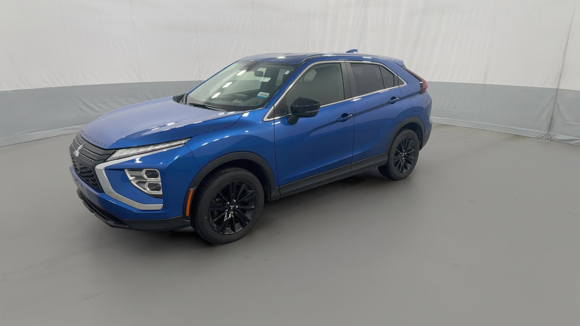 2025 Mitsubishi Eclipse Cross vehicle photo