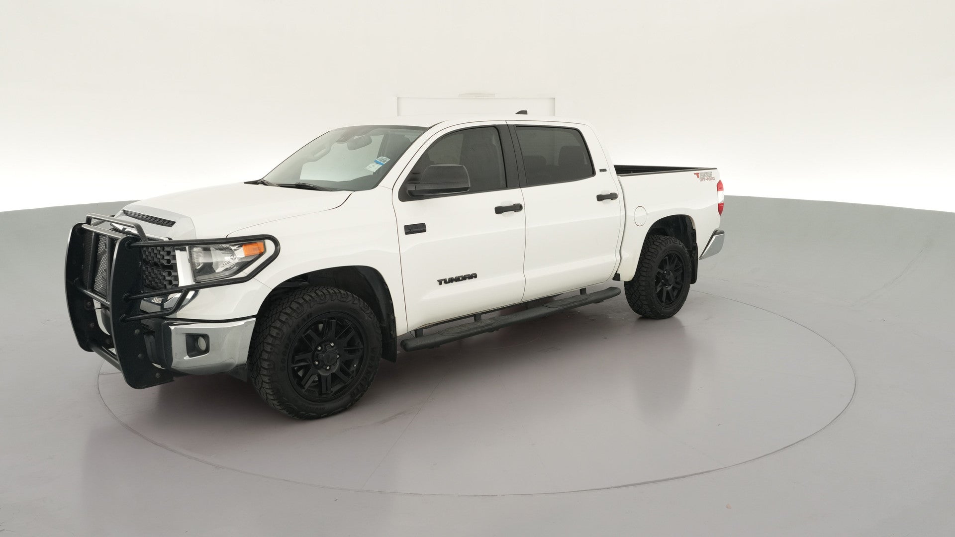 2021 Toyota Tundra CrewMax vehicle photo