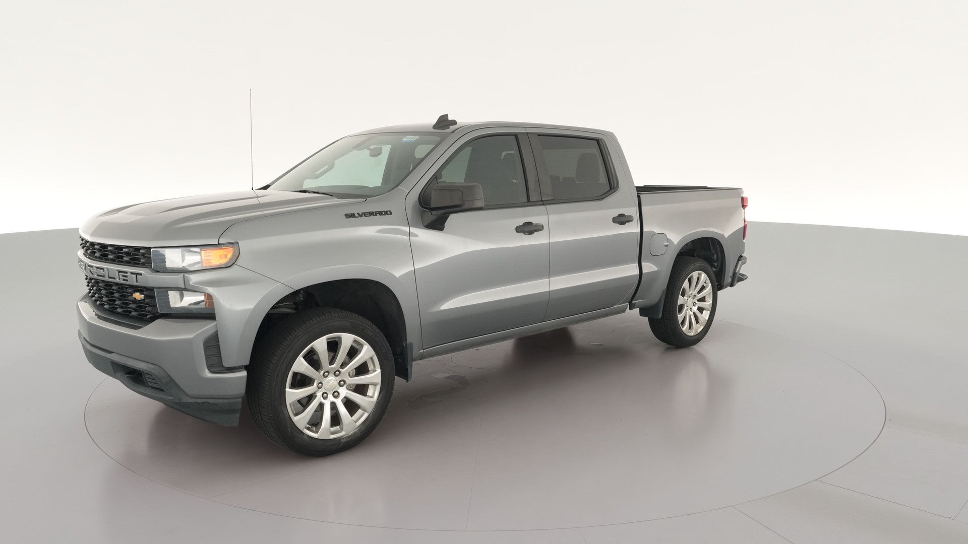 2020 Chevrolet Silverado 1500 Crew Cab vehicle photo