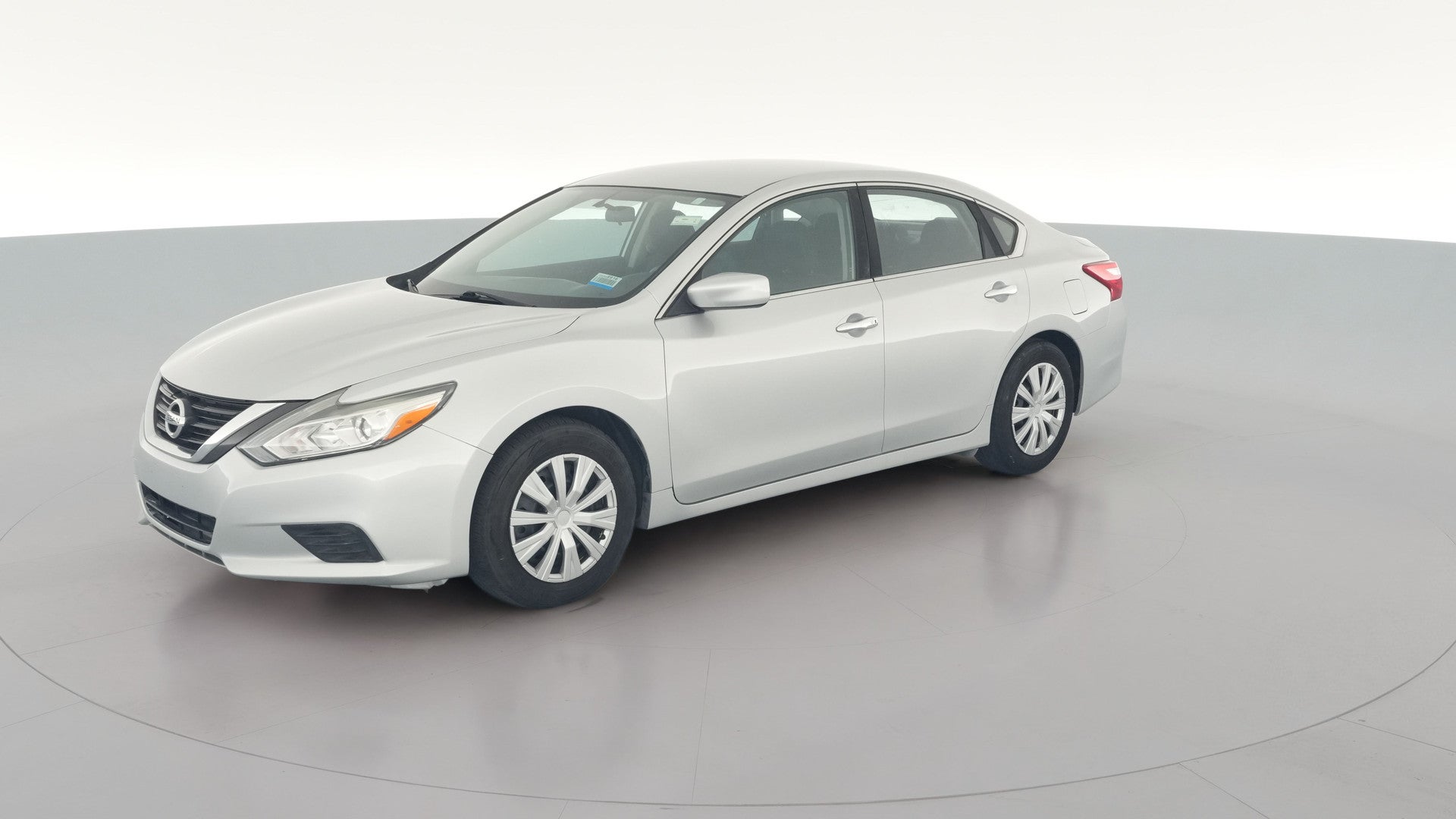 2016 Nissan Altima vehicle photo