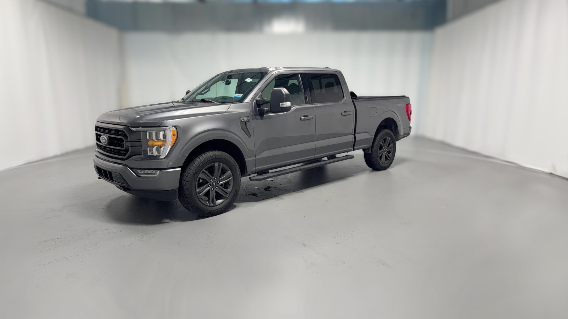 2023 Ford F150 SuperCrew Cab vehicle photo