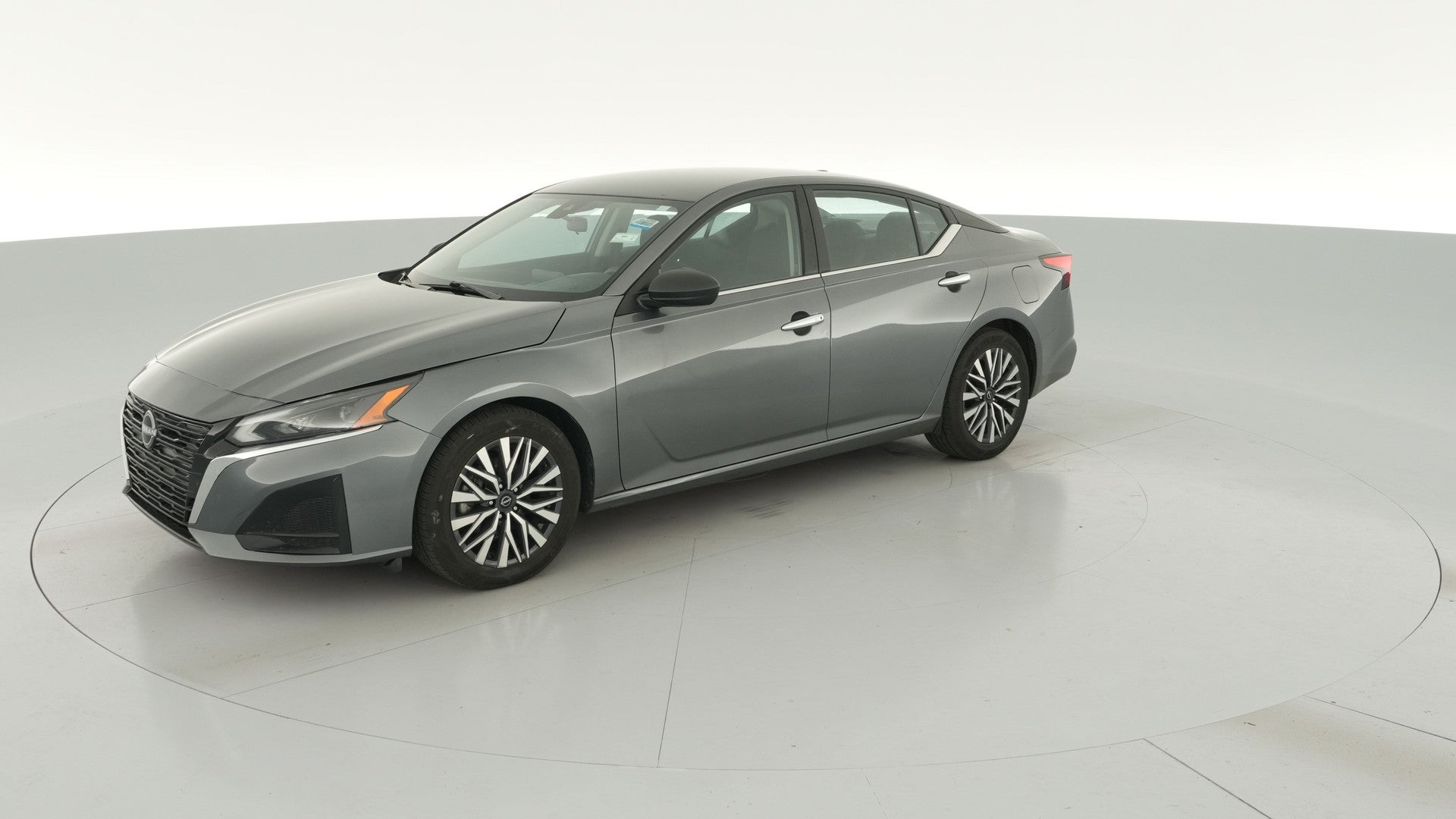 2024 Nissan Altima vehicle photo