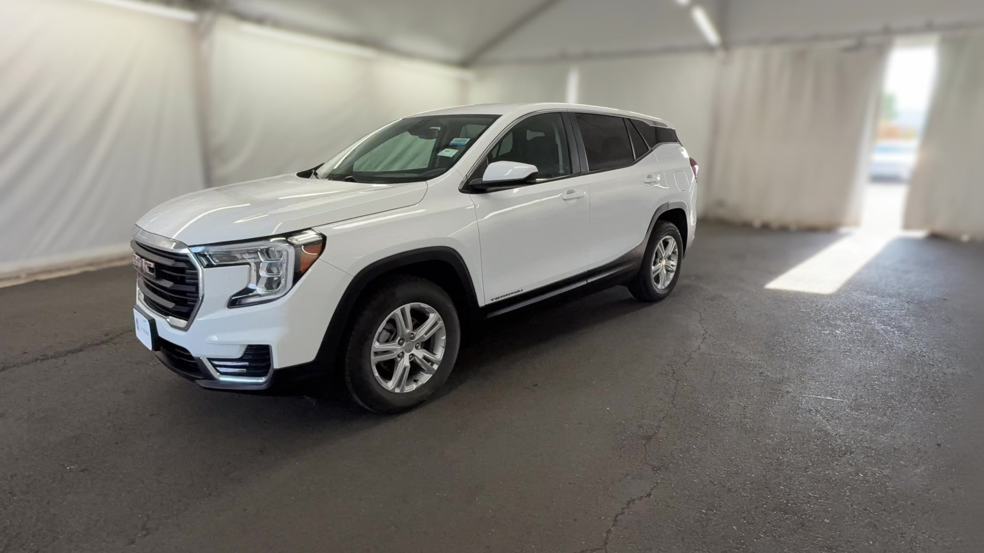 2024 GMC Terrain vehicle photo