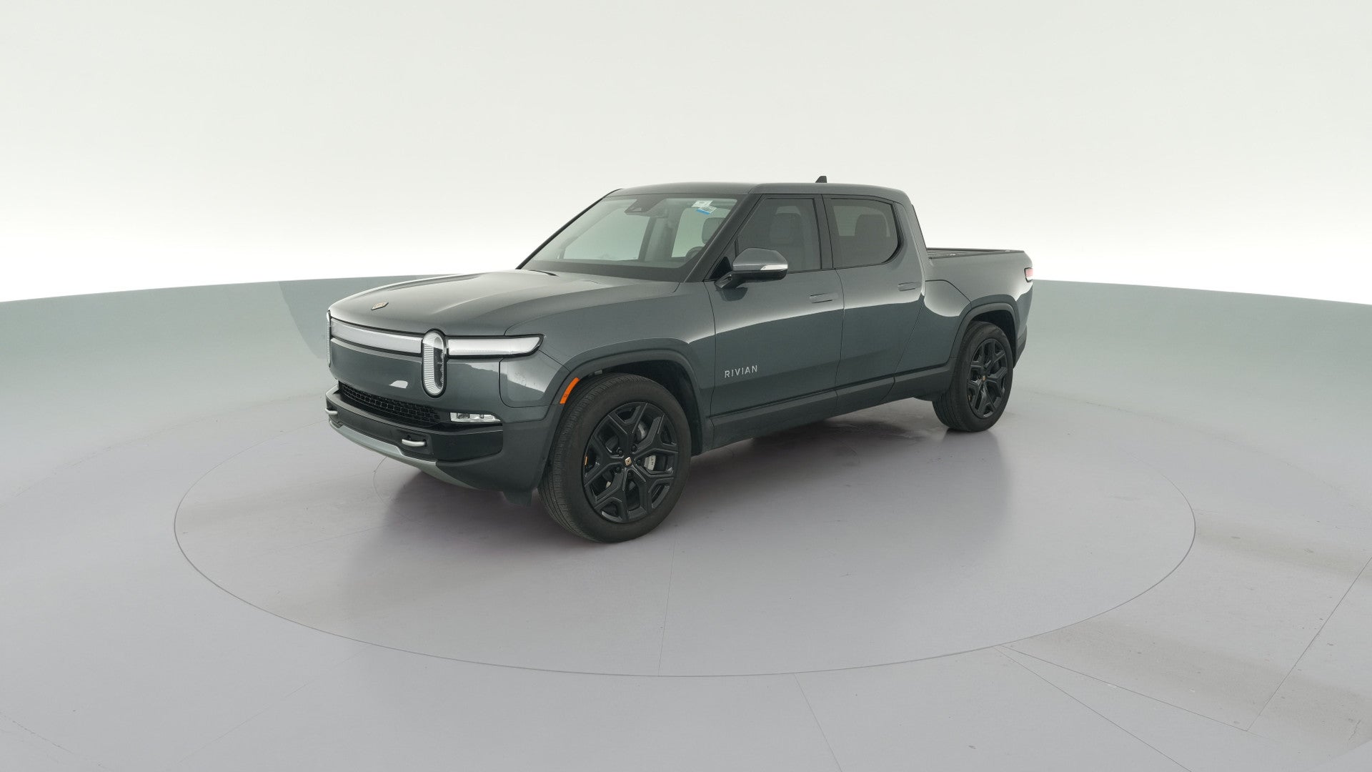 2024 Rivian R1T vehicle photo