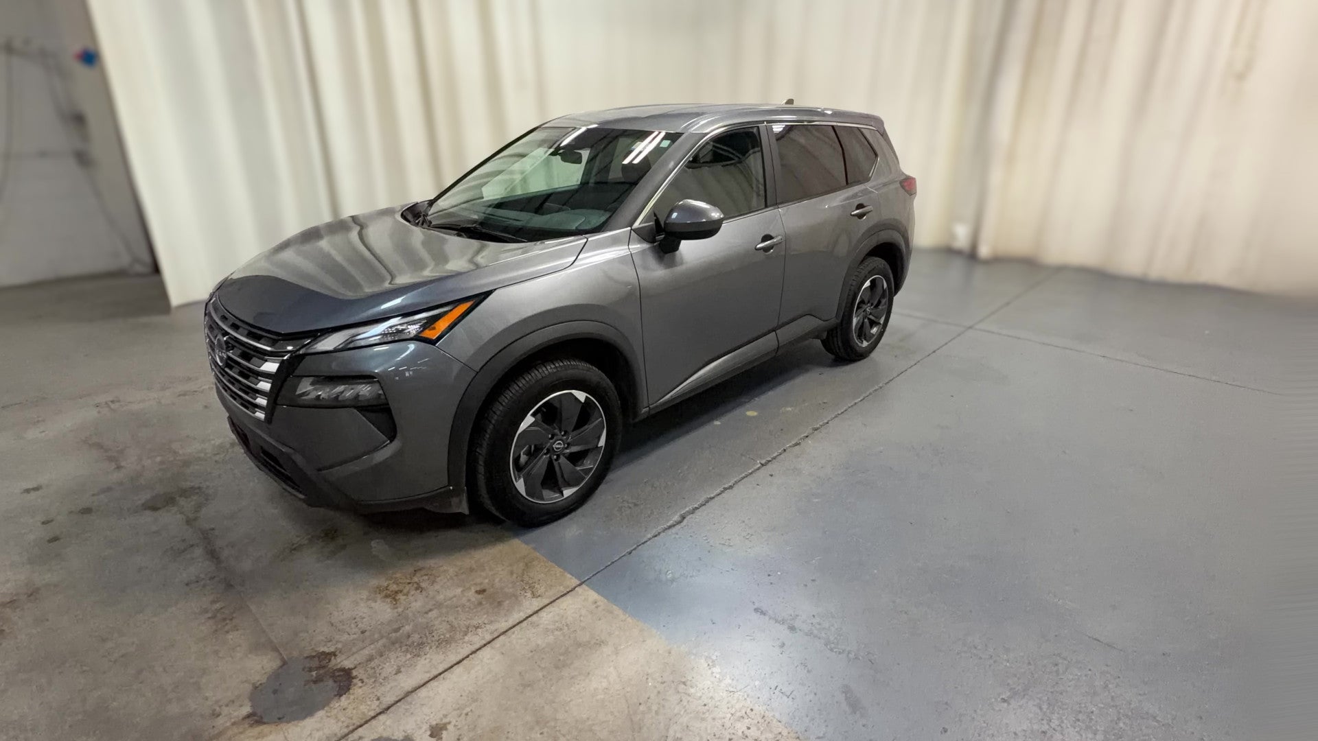 2025 Nissan Rogue vehicle photo