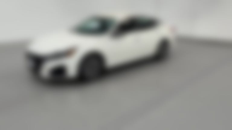 2025 Nissan Altima vehicle photo