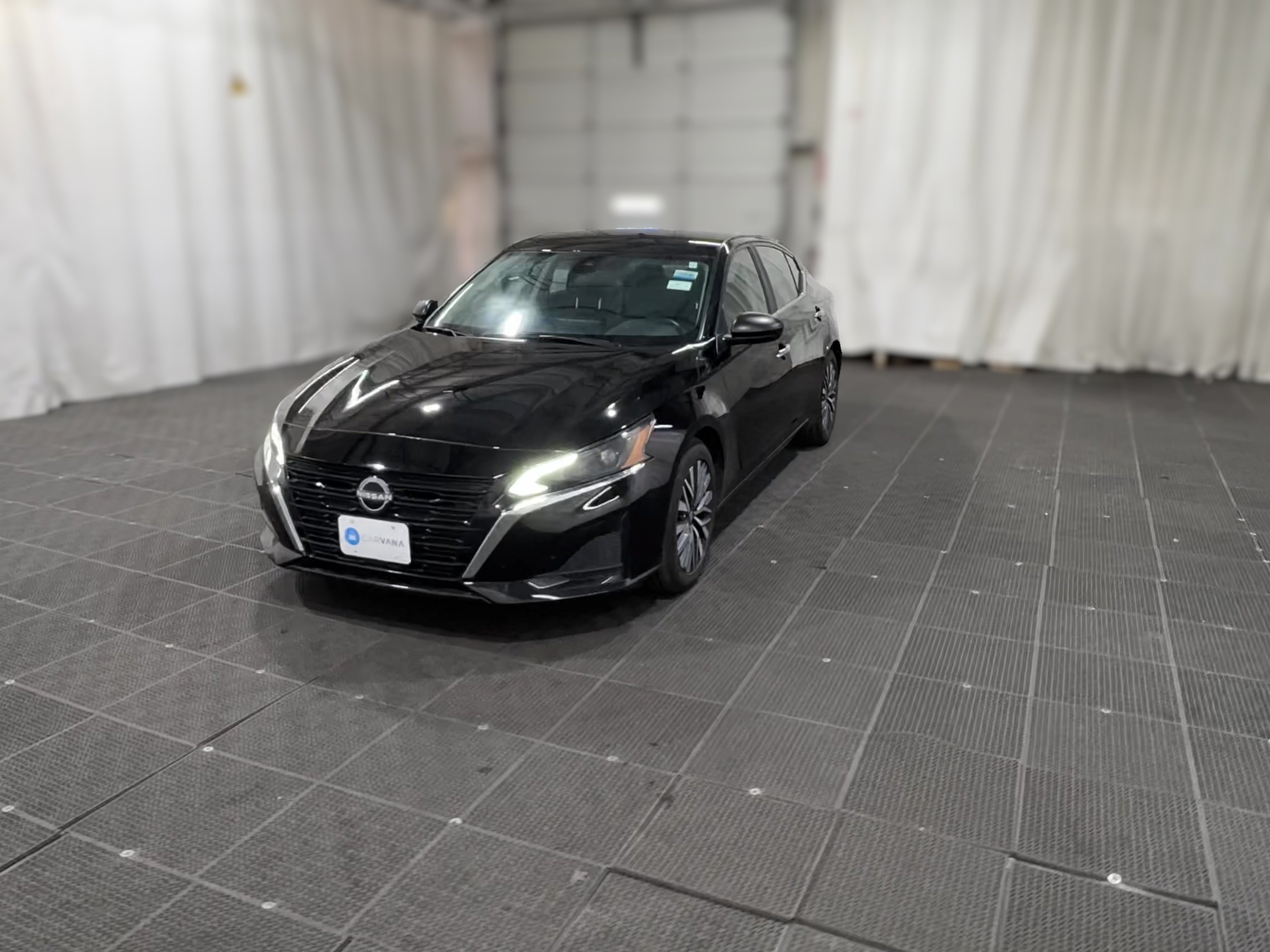 2025 Nissan Altima SV - Photo 21