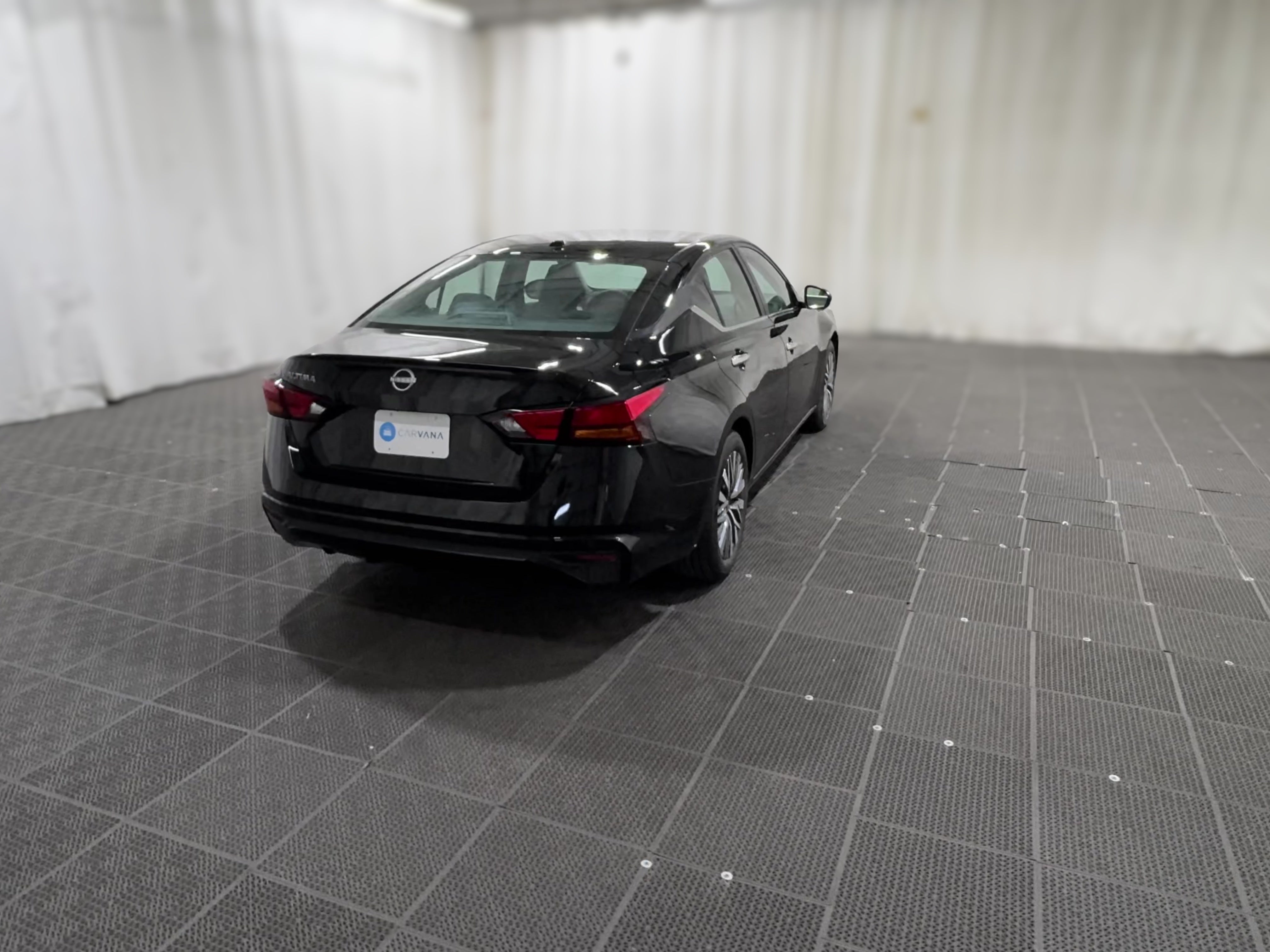 2025 Nissan Altima SV - Photo 29