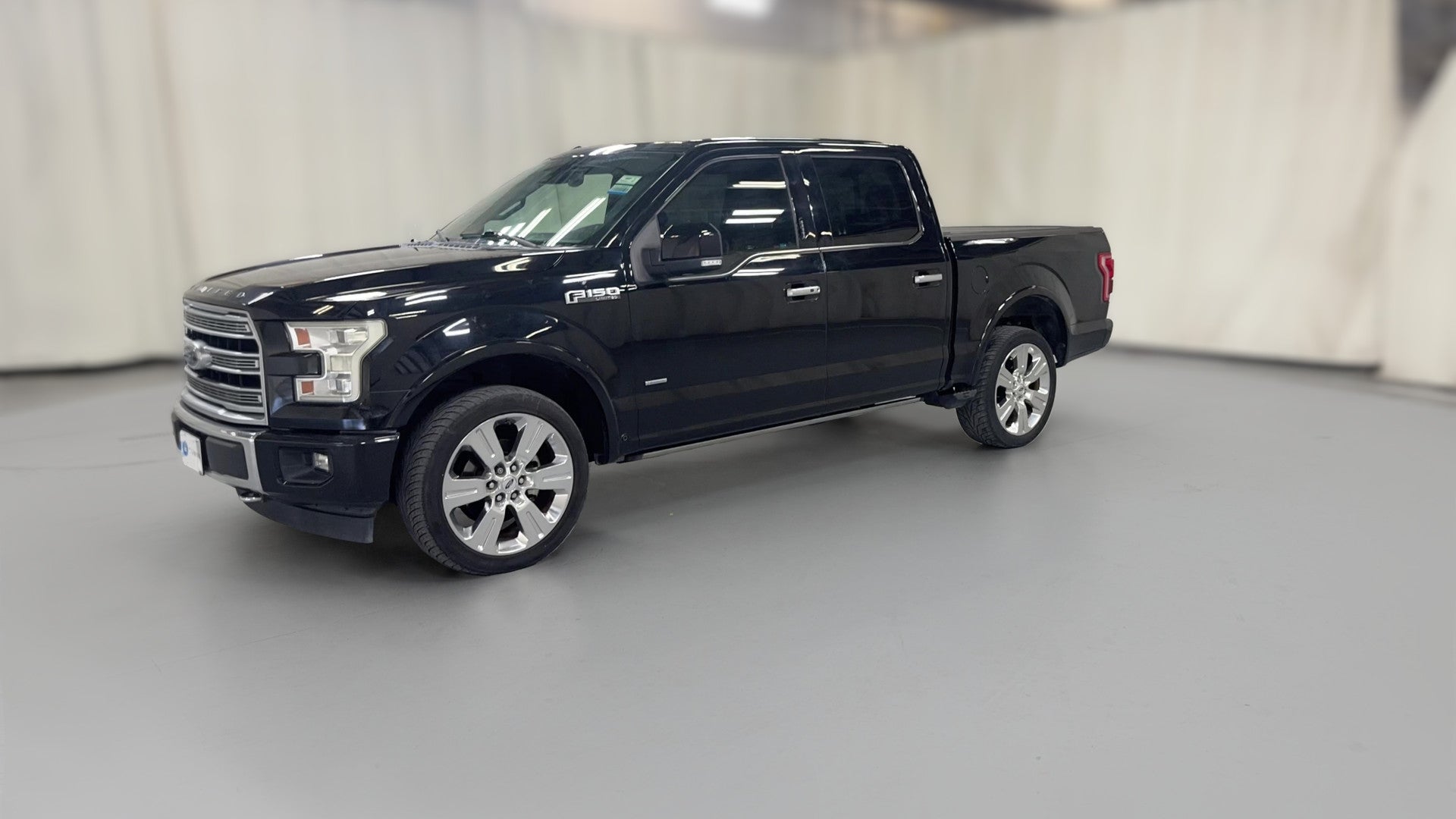 2017 Ford F150 SuperCrew Cab vehicle photo