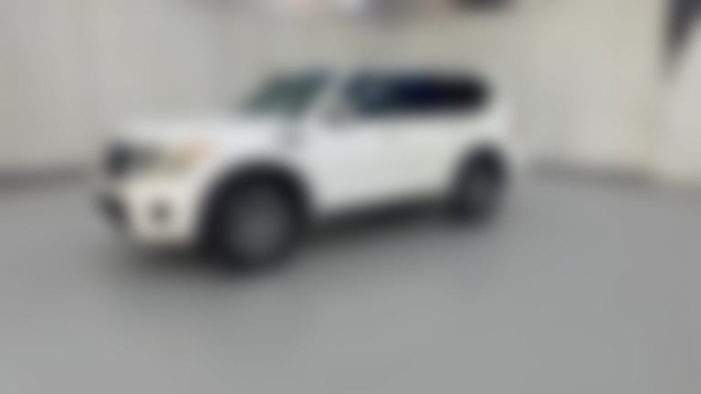 2017 Nissan Armada vehicle photo