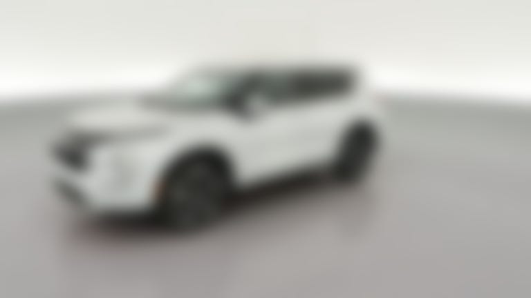2024 Mitsubishi Outlander vehicle photo