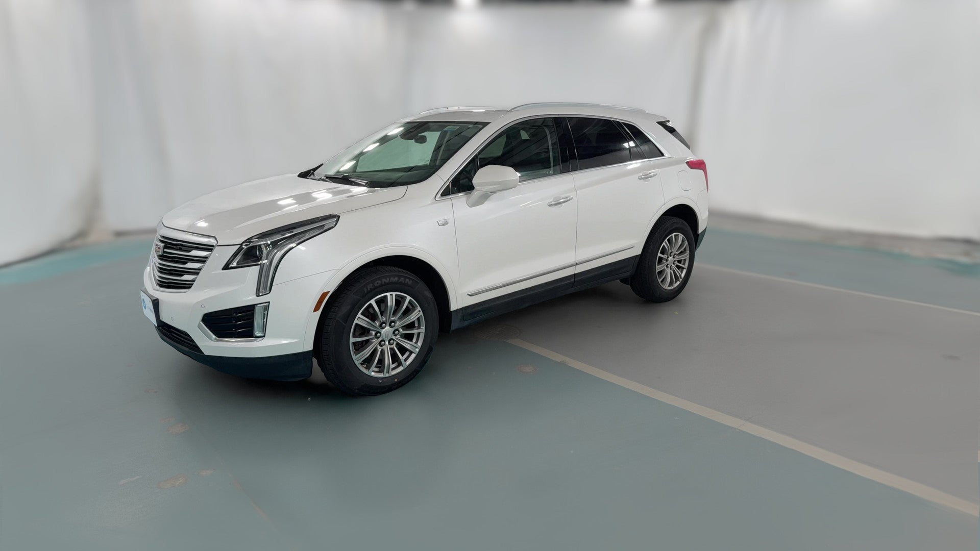 2019 Cadillac XT5 vehicle photo