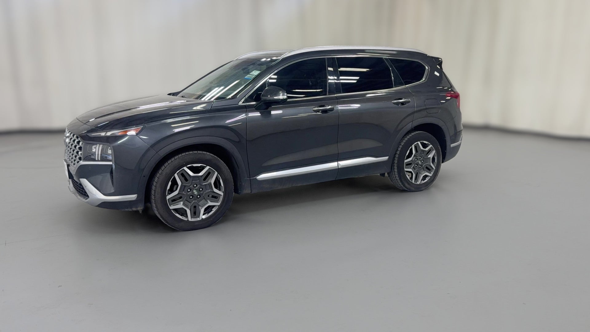 2021 Hyundai Santa Fe vehicle photo