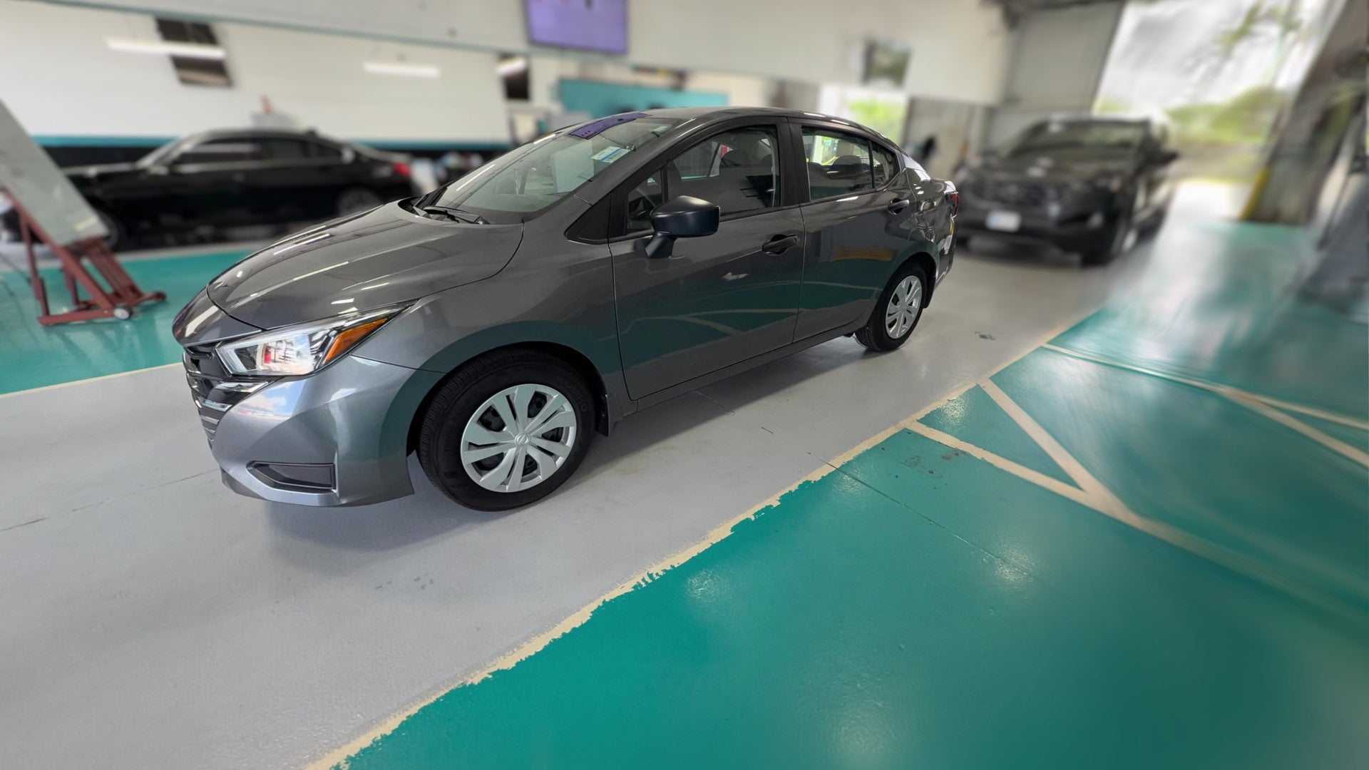 2025 Nissan Versa vehicle photo