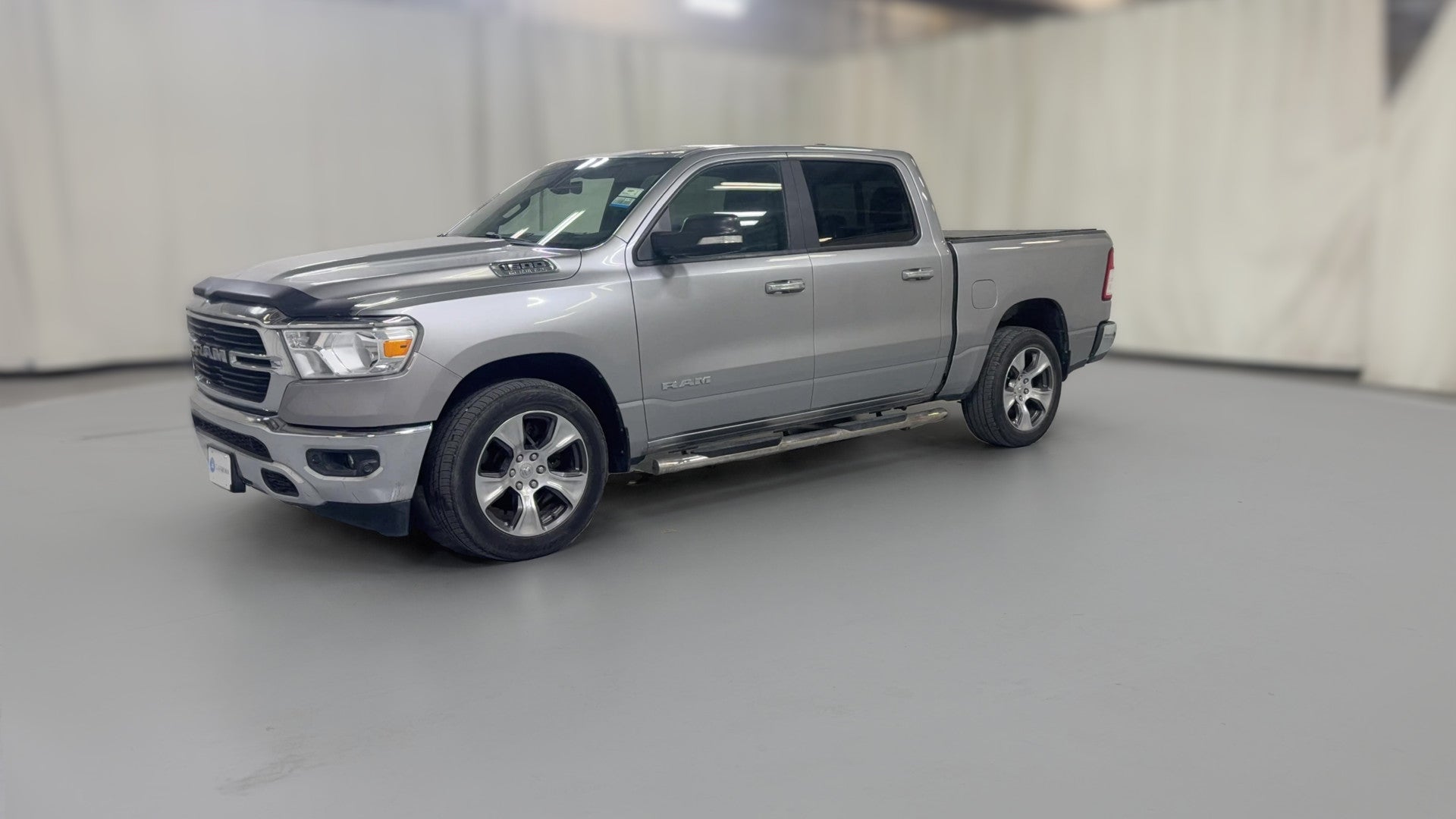 2019 Ram 1500 Crew Cab vehicle photo