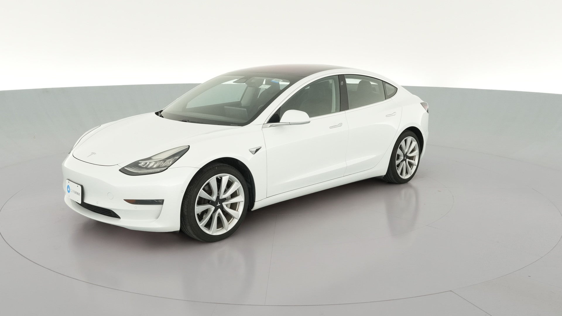 2018 Tesla Model 3 vehicle photo