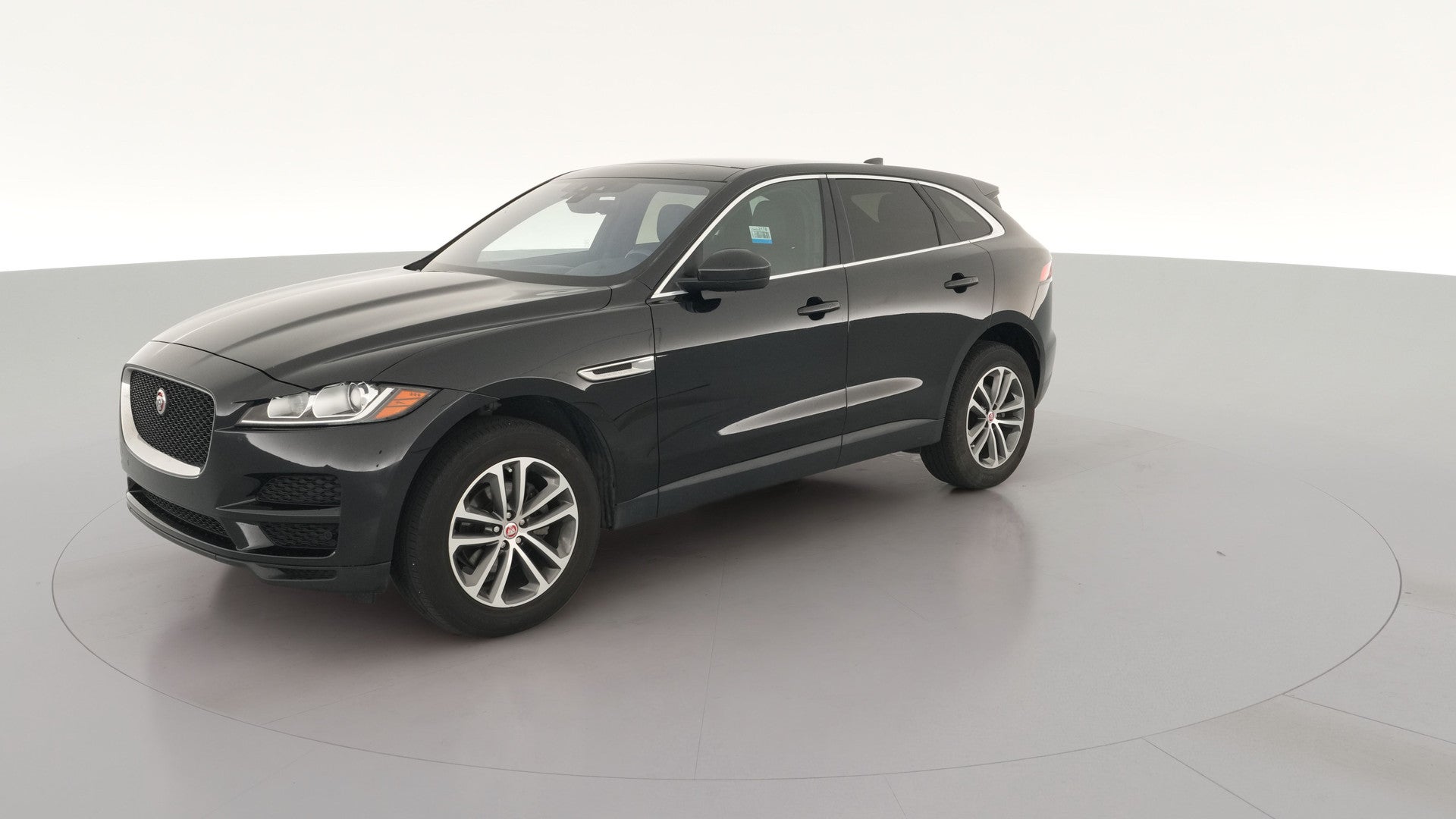 2020 Jaguar F-PACE vehicle photo