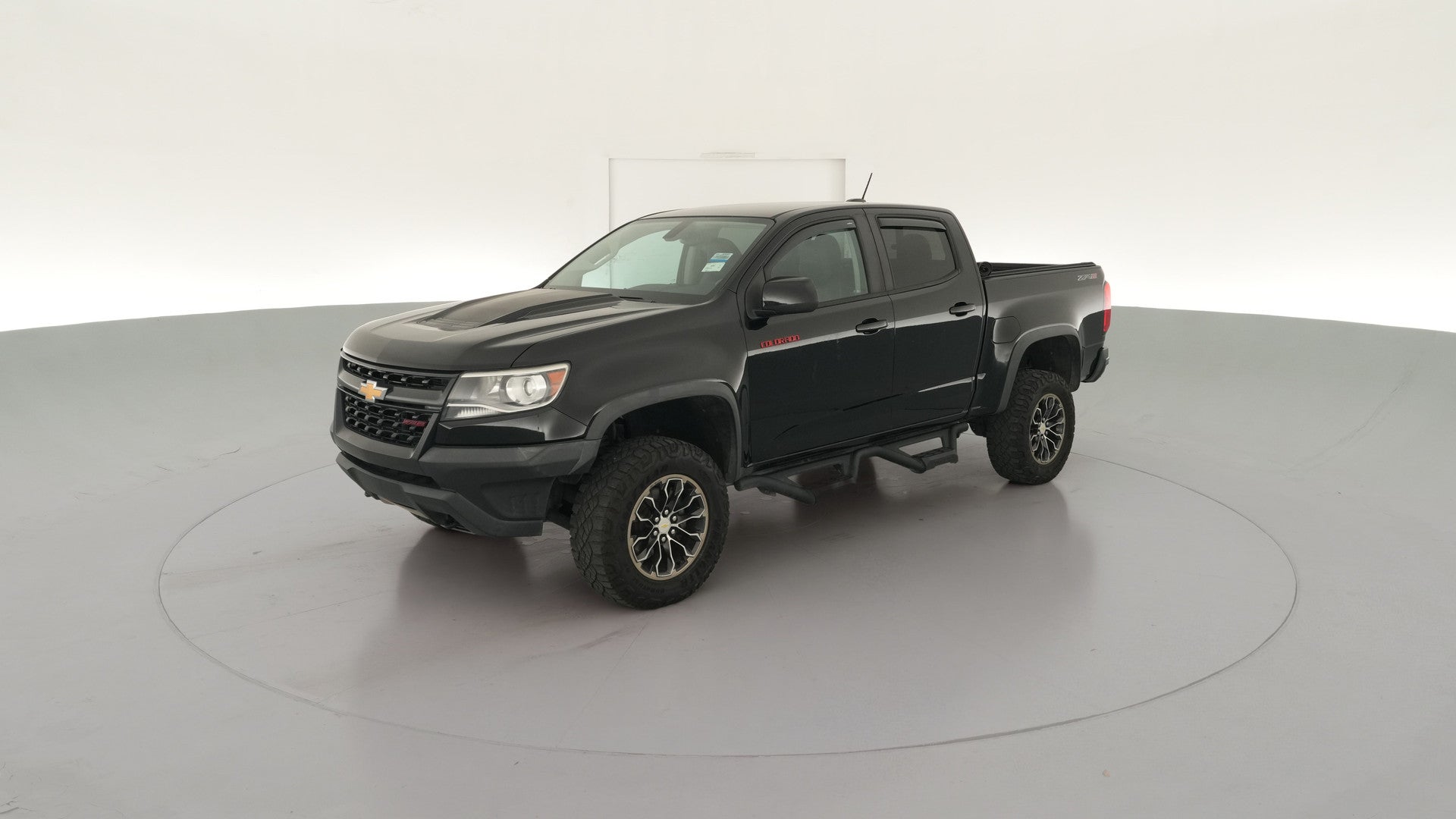 2018 Chevrolet Colorado Crew Cab vehicle photo