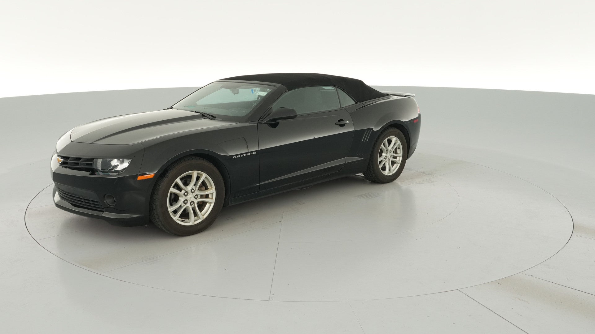 2015 Chevrolet Camaro vehicle photo