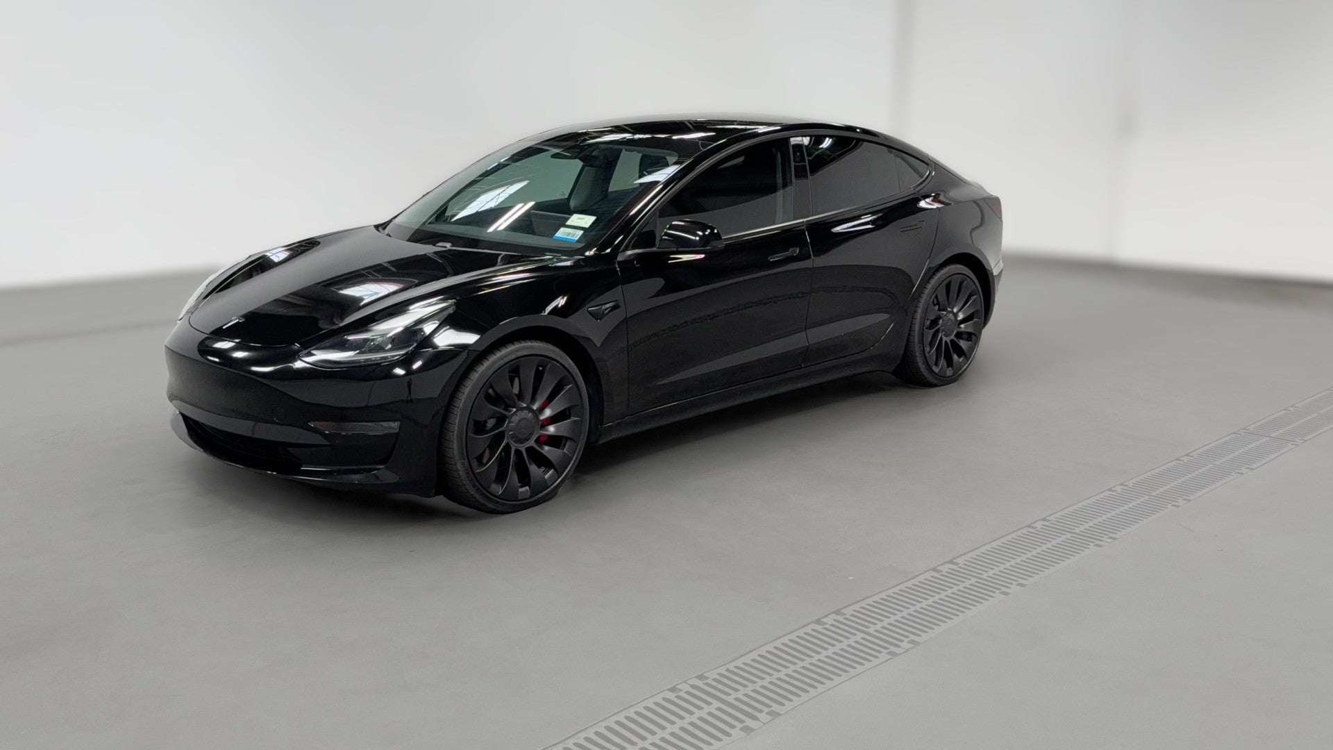 2021 Tesla Model 3 vehicle photo