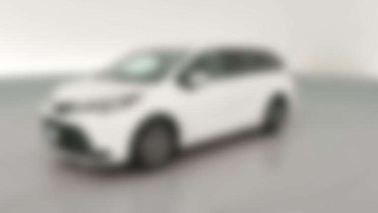 2021 Toyota Sienna vehicle photo