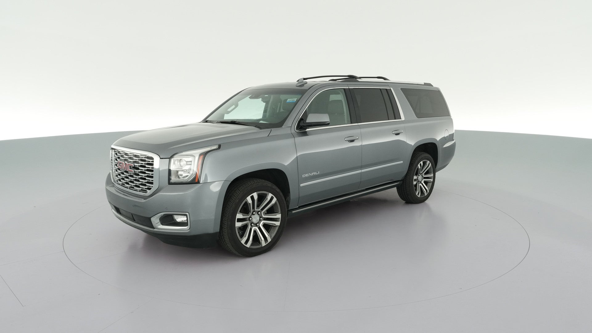 2018 GMC Yukon XL vehicle photo