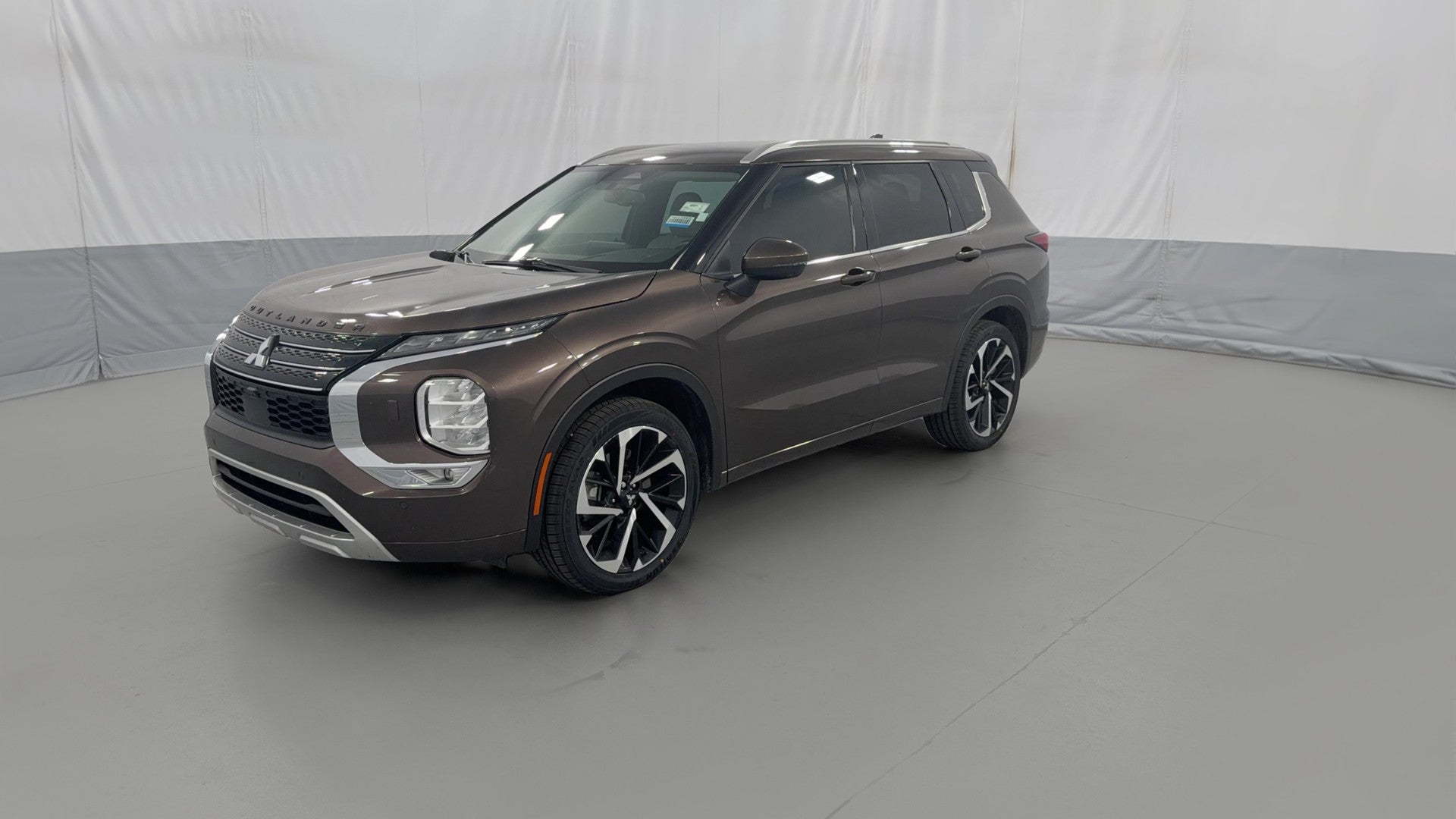2022 Mitsubishi Outlander vehicle photo