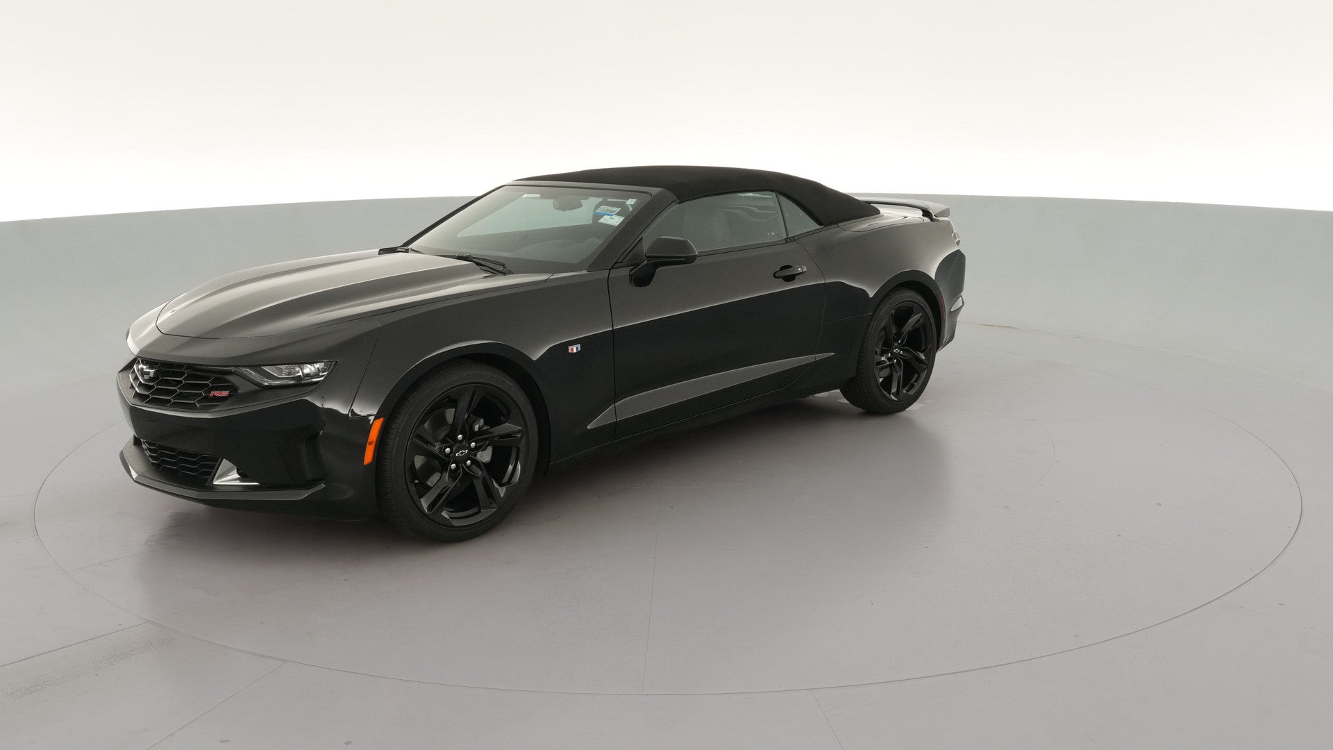 2022 Chevrolet Camaro vehicle photo