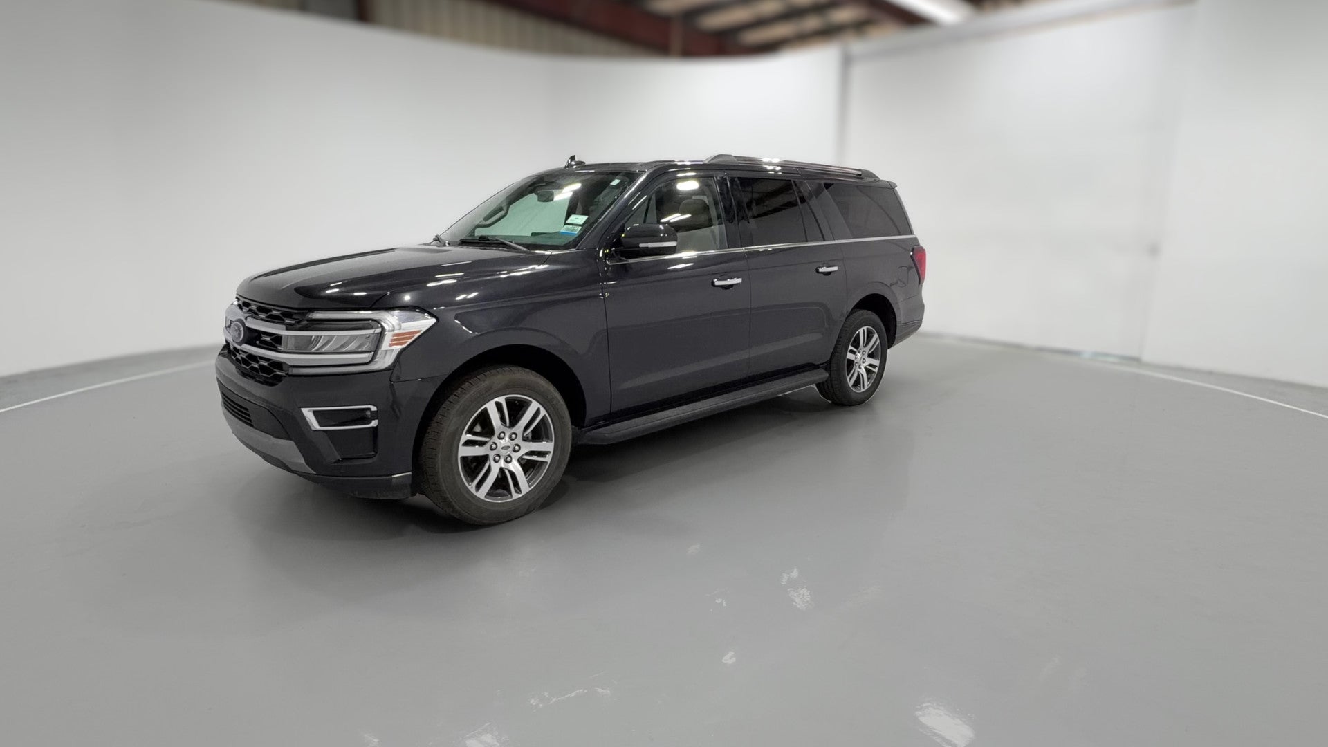 2024 Ford Expedition MAX vehicle photo
