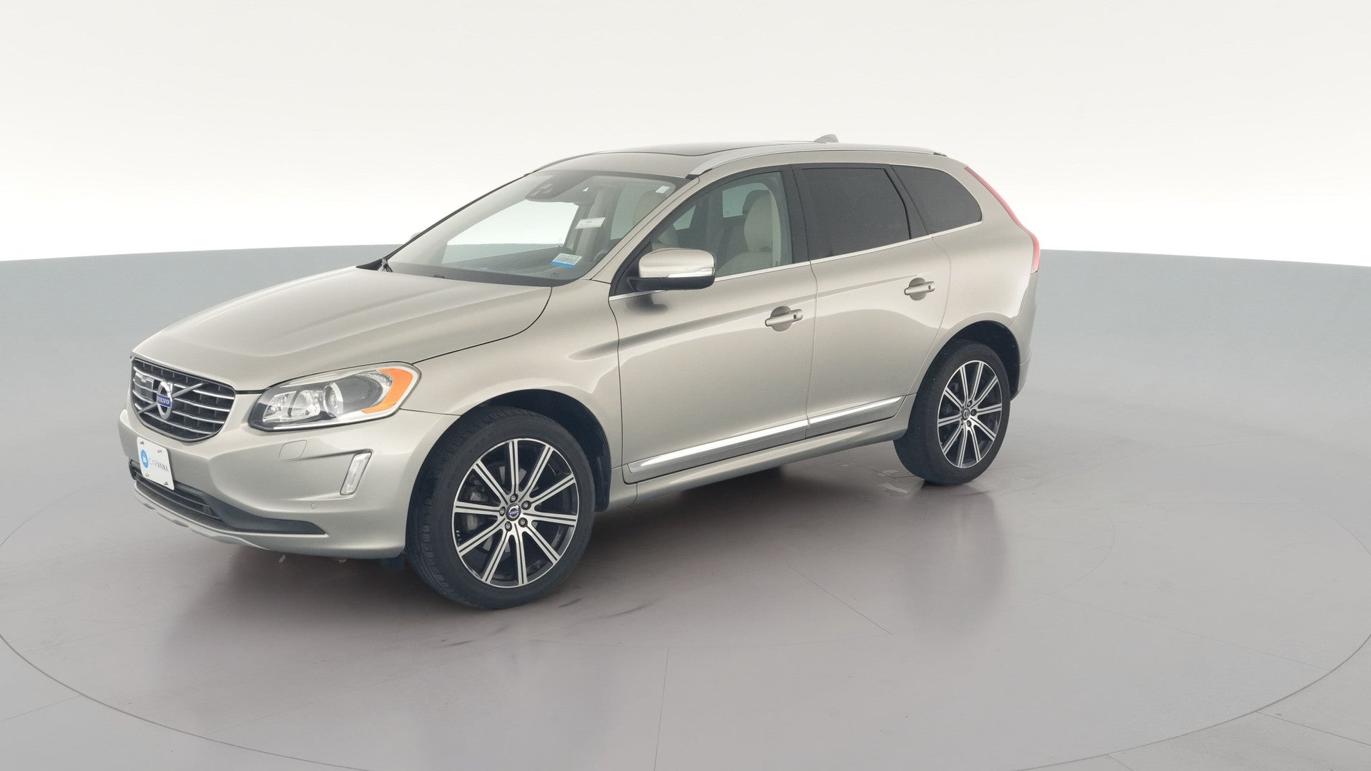2016 Volvo XC60 vehicle photo