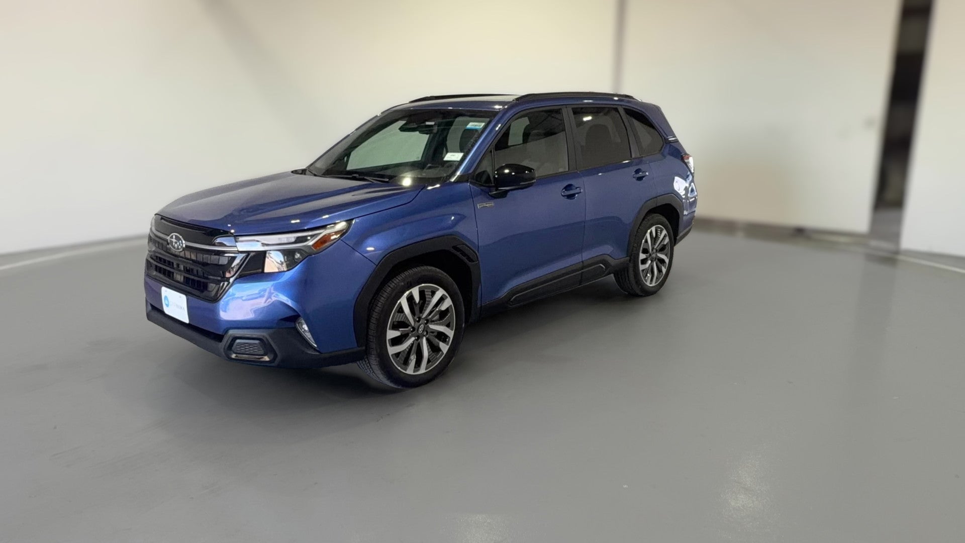 2025 Subaru Forester Hybrid vehicle photo