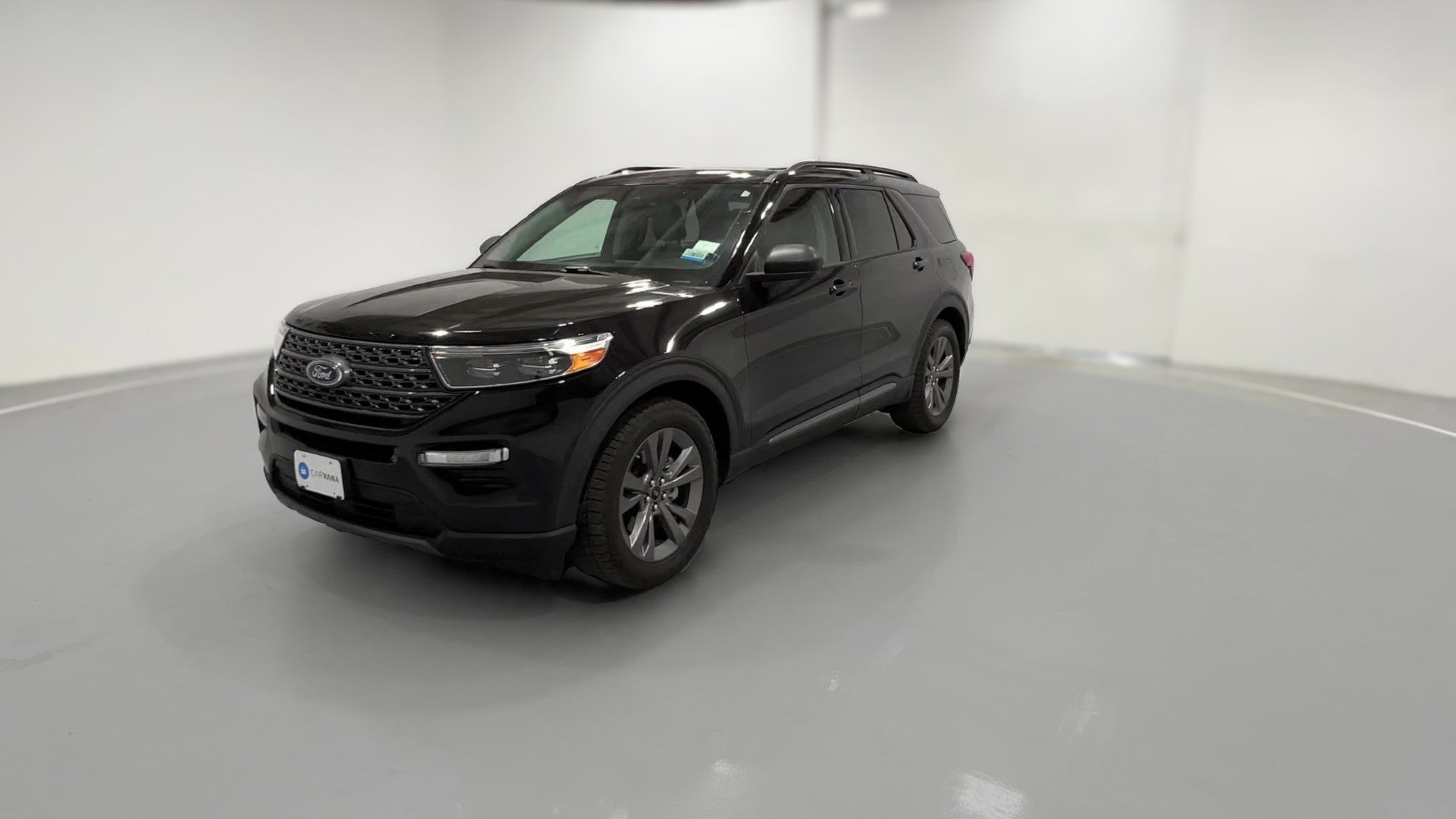 2021 Ford Explorer vehicle photo