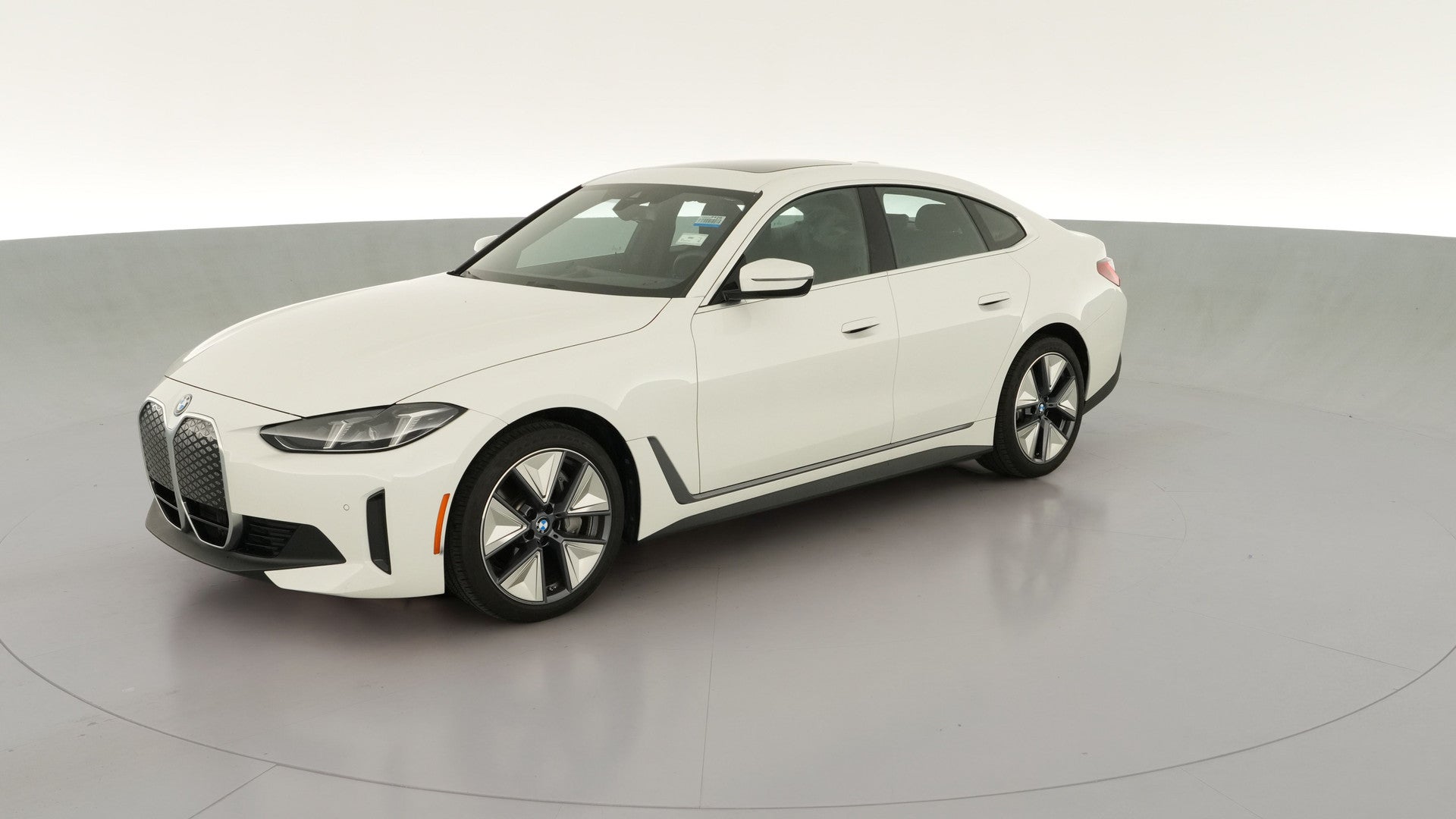 2025 BMW i4 vehicle photo