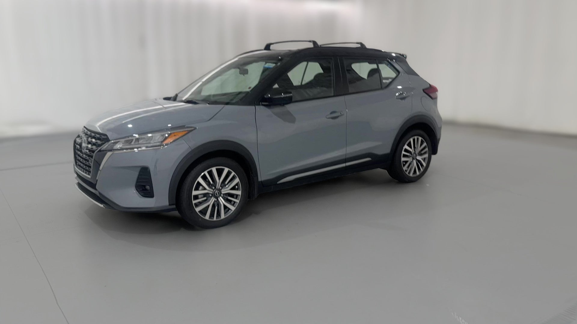 2024 Nissan Kicks vehicle photo