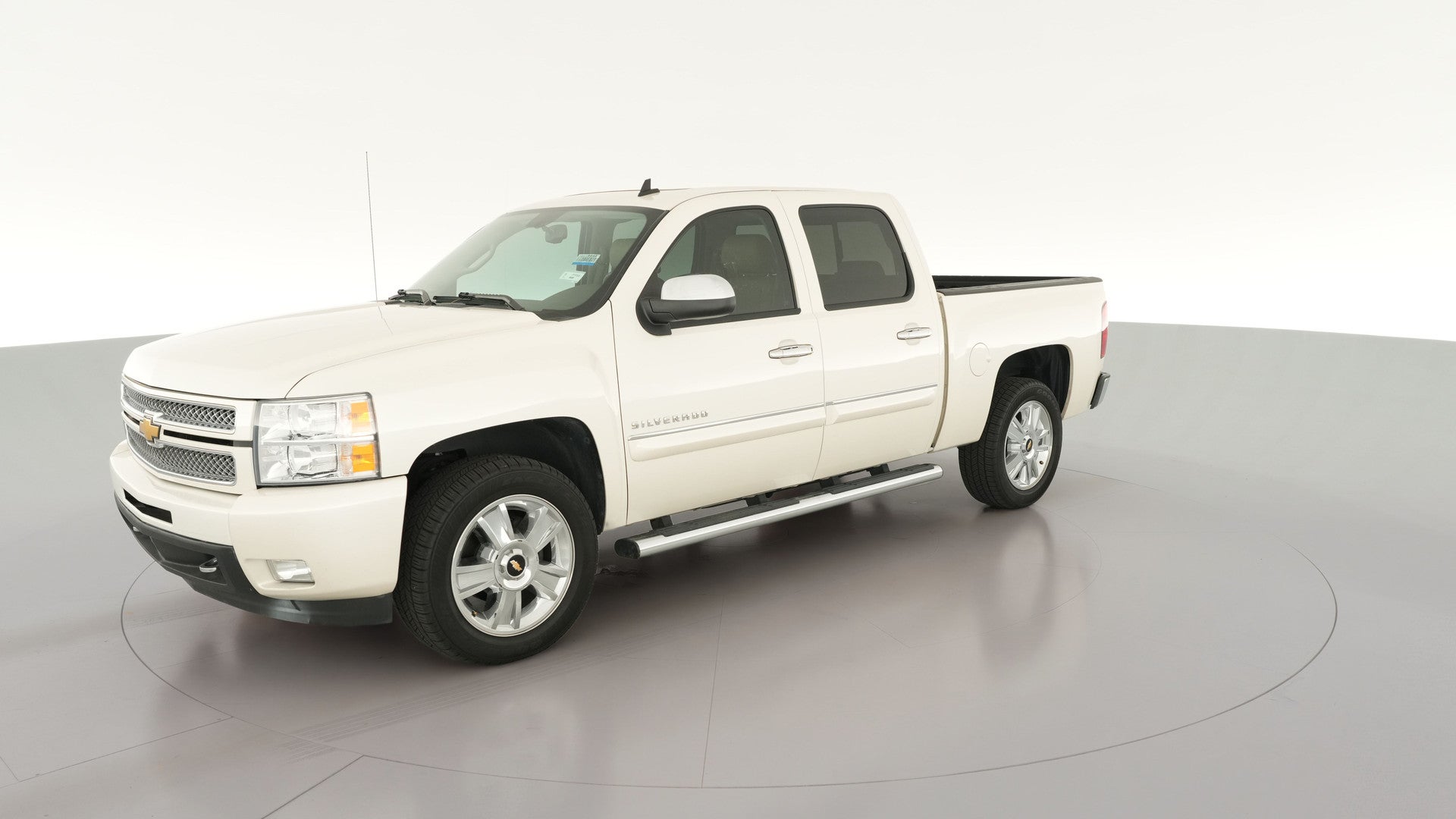 2013 Chevrolet Silverado 1500 Crew Cab vehicle photo