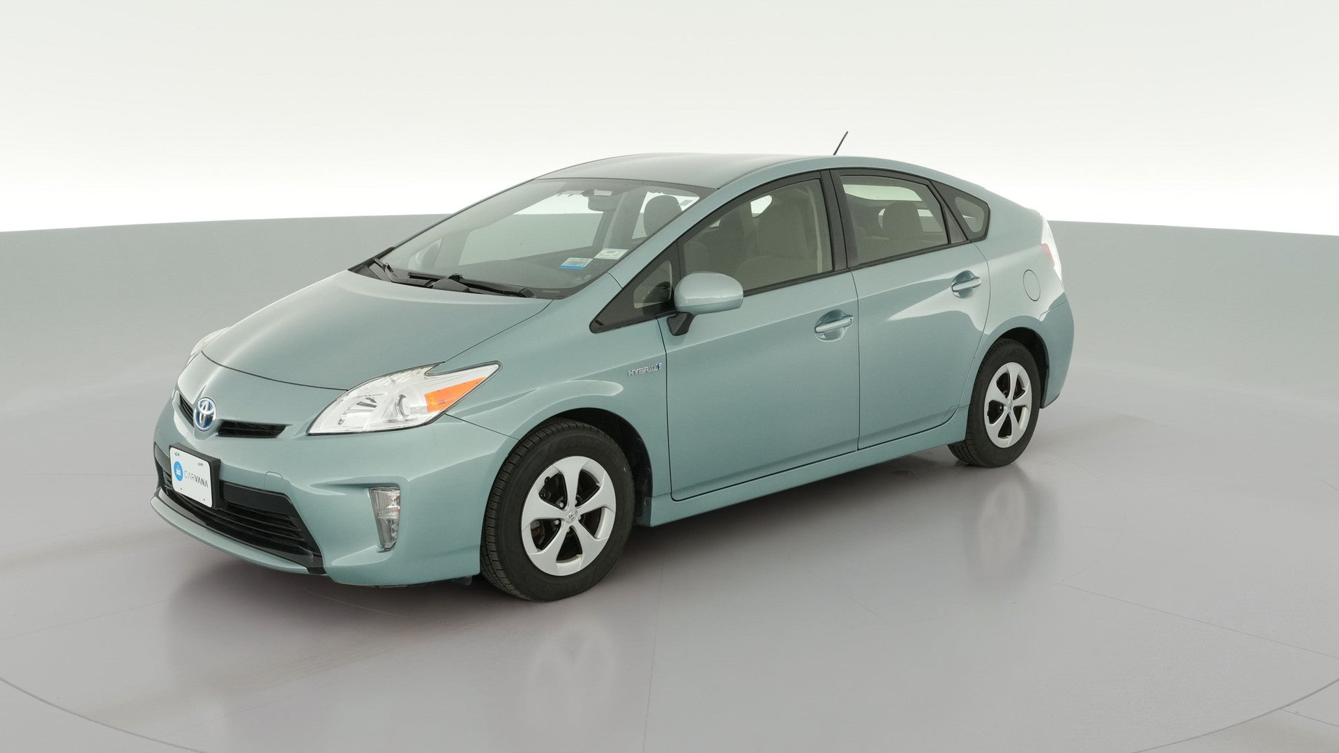 2015 Toyota Prius vehicle photo