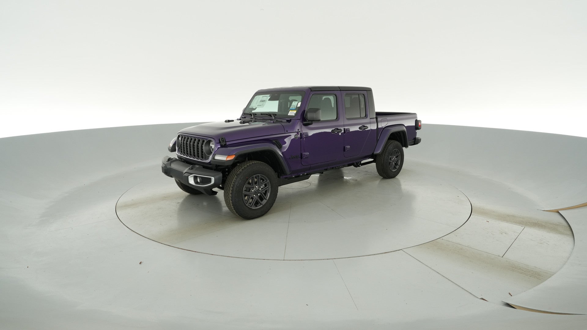 2026 Jeep Gladiator vehicle photo