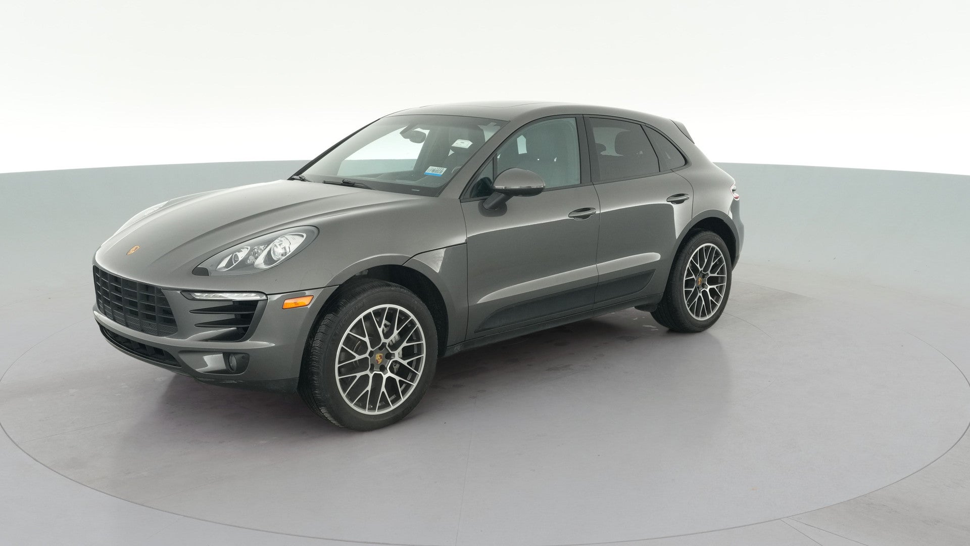 2015 Porsche Macan vehicle photo
