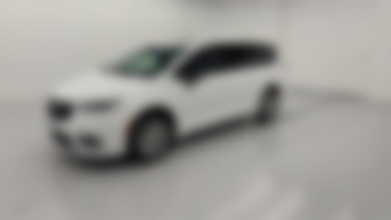 2025 Chrysler Pacifica vehicle photo