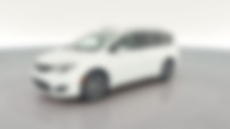 2017 Chrysler Pacifica vehicle photo