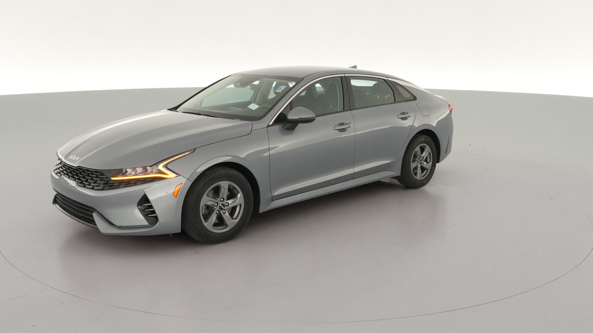 2022 Kia K5 vehicle photo