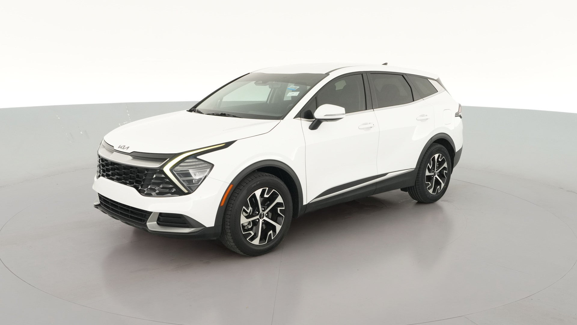 2024 Kia Sportage vehicle photo