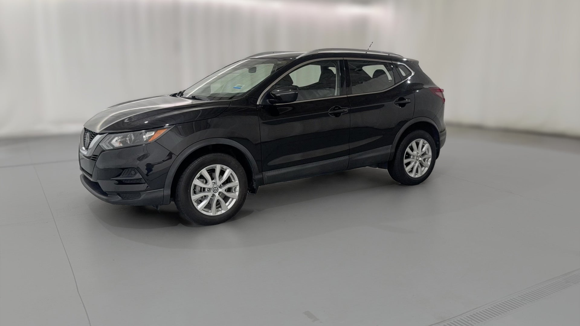 2020 Nissan Rogue Sport vehicle photo