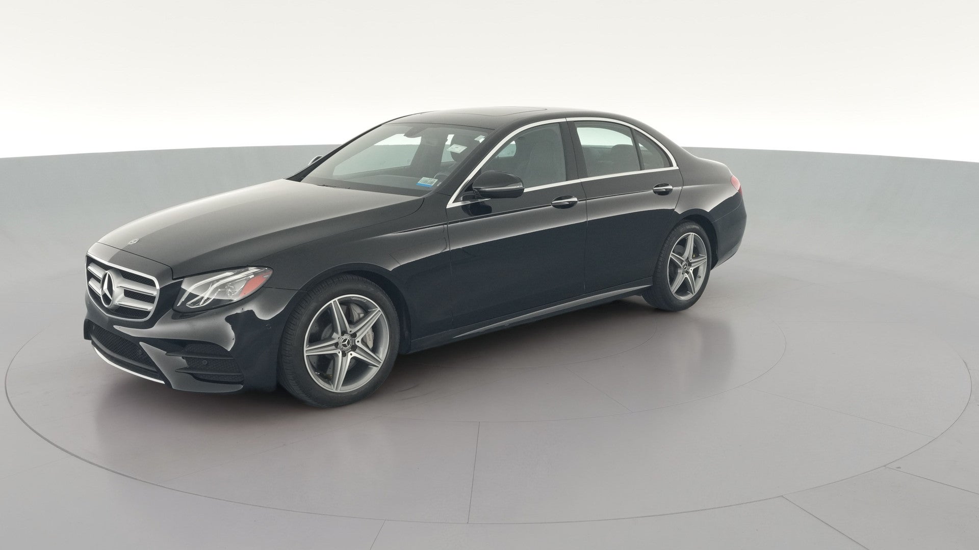 2018 Mercedes-Benz E-Class vehicle photo