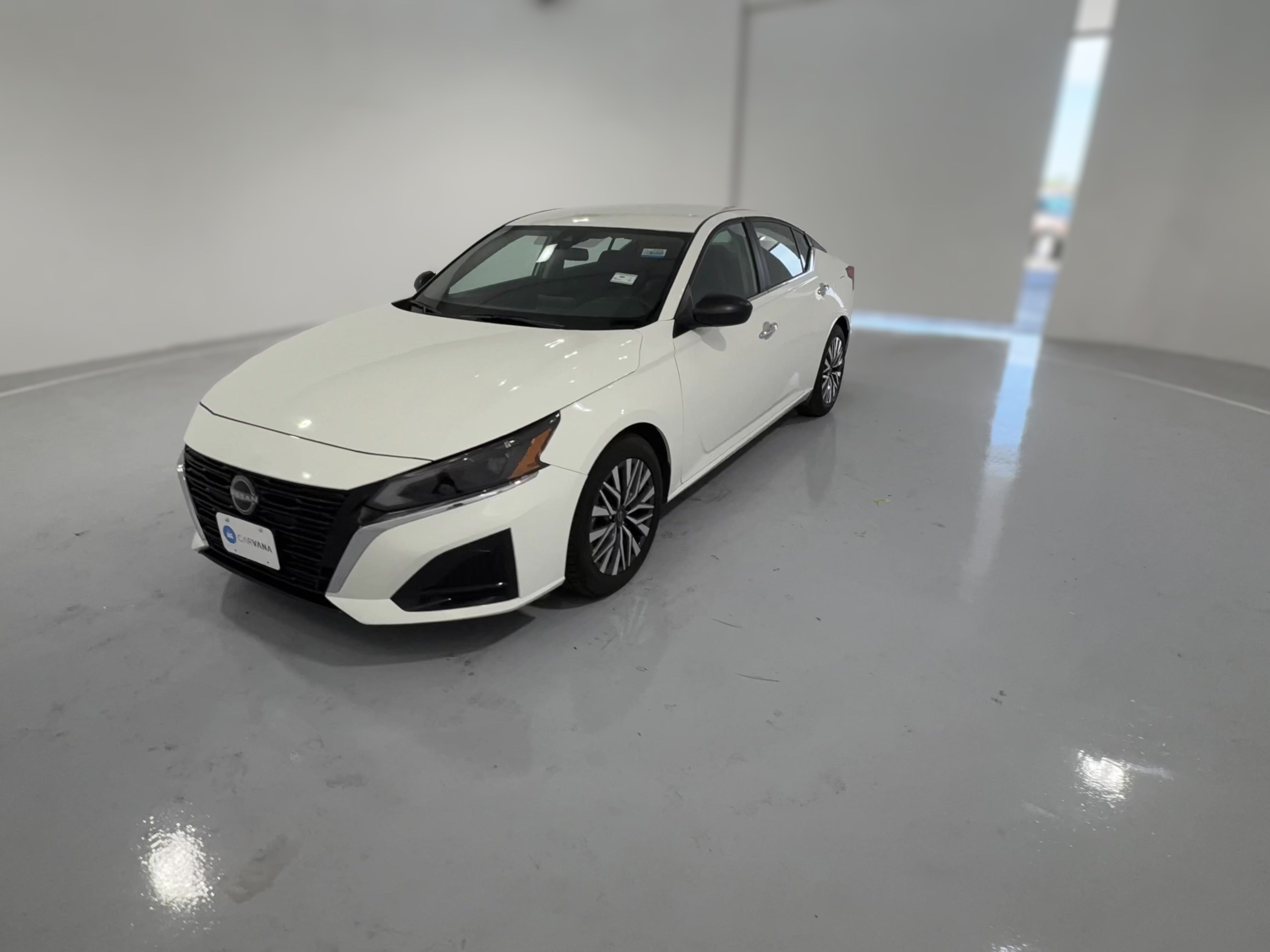 2025 Nissan Altima SV - Photo 17