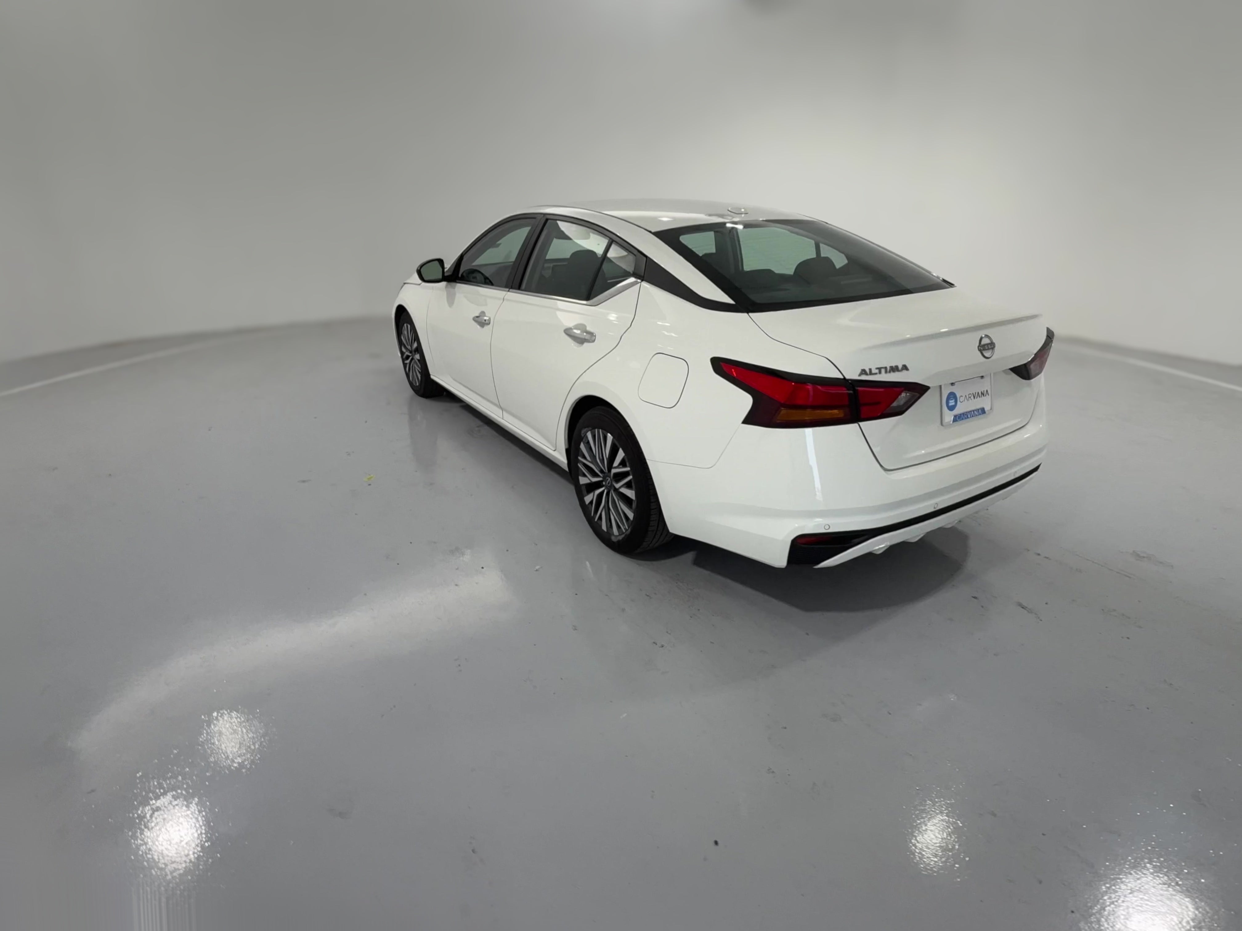2025 Nissan Altima SV - Photo 22