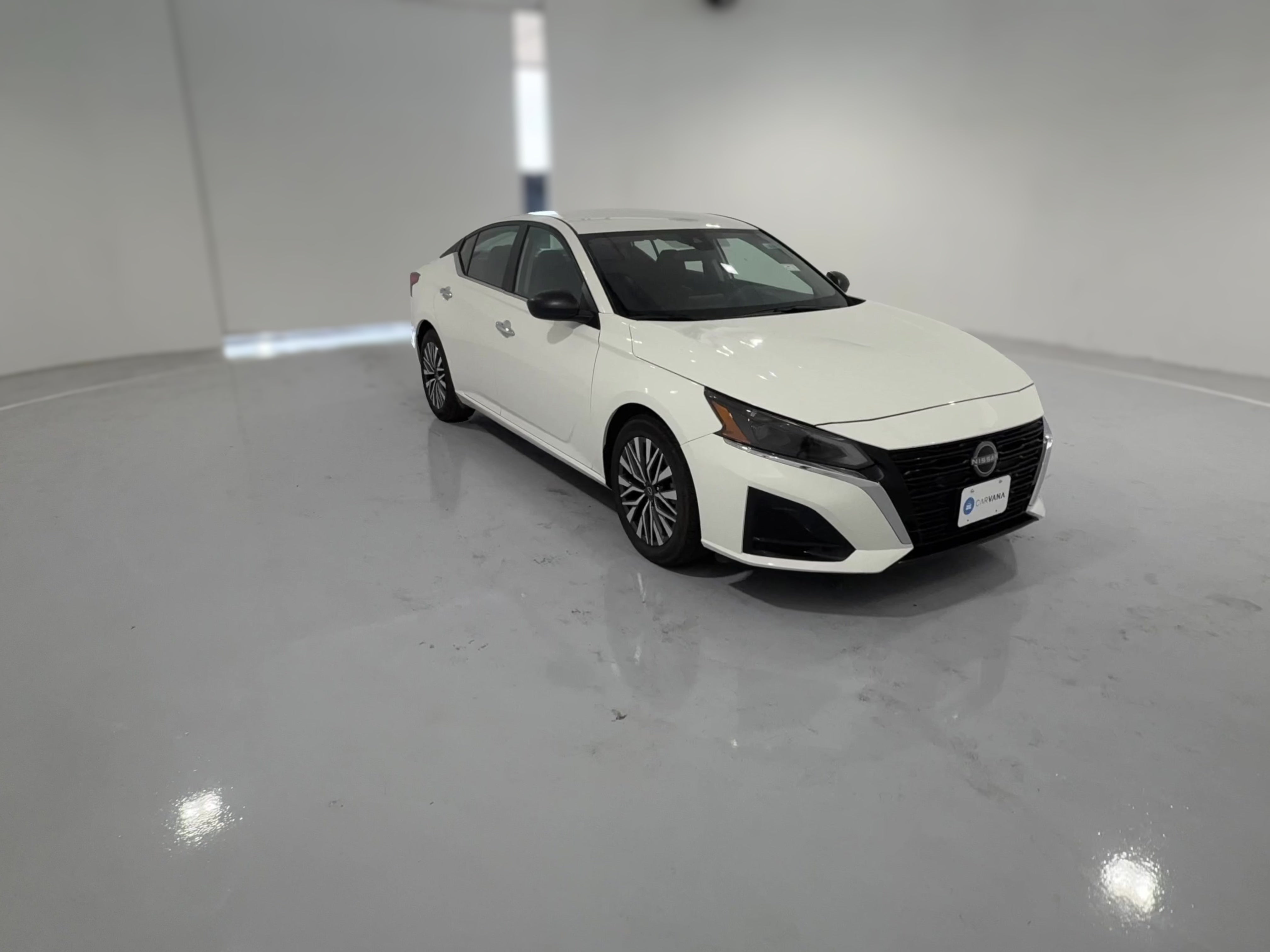 2025 Nissan Altima SV - Photo 30