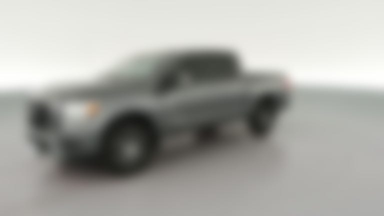 2021 Nissan Titan Crew Cab vehicle photo