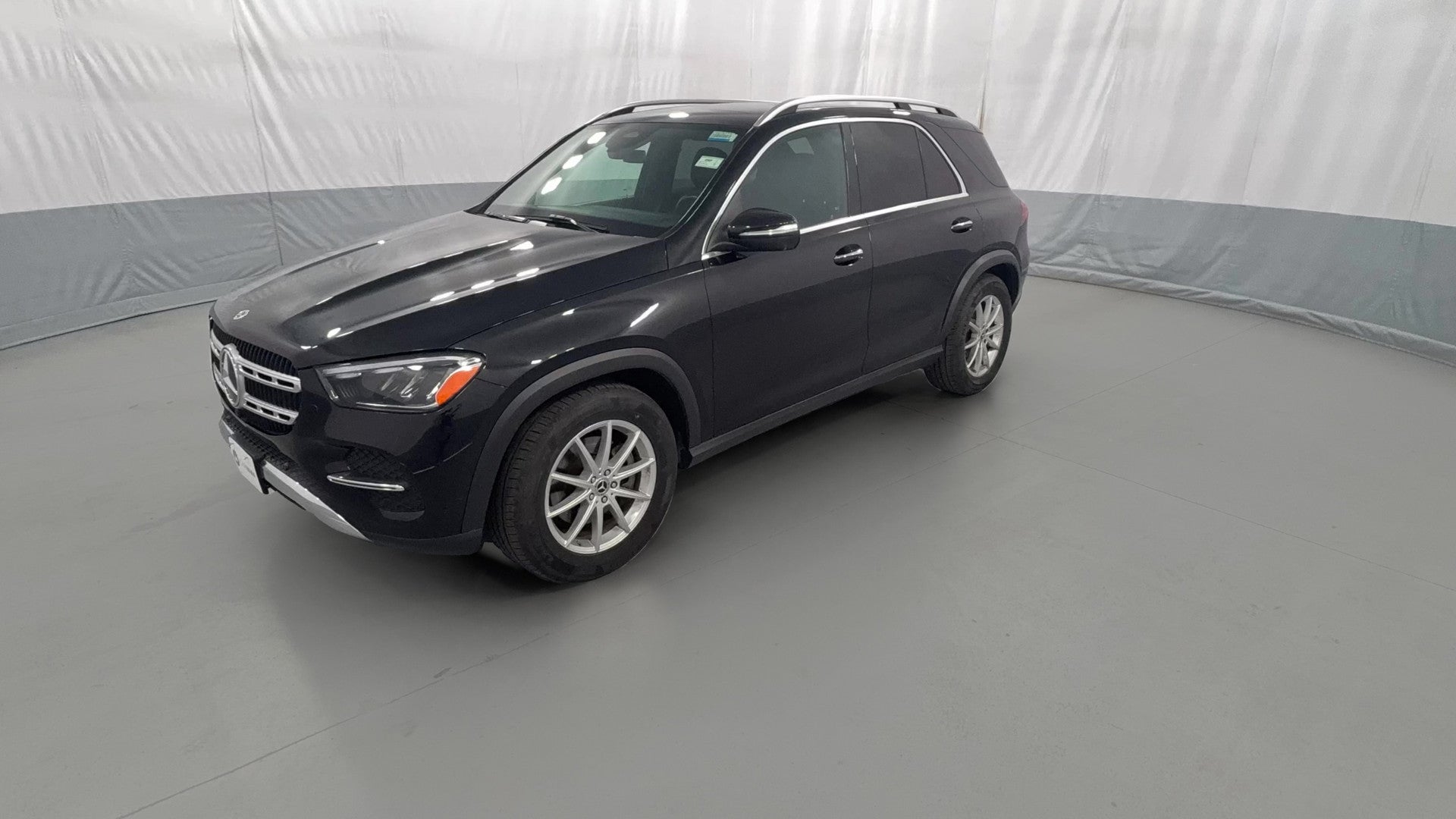 2025 Mercedes-Benz GLE vehicle photo
